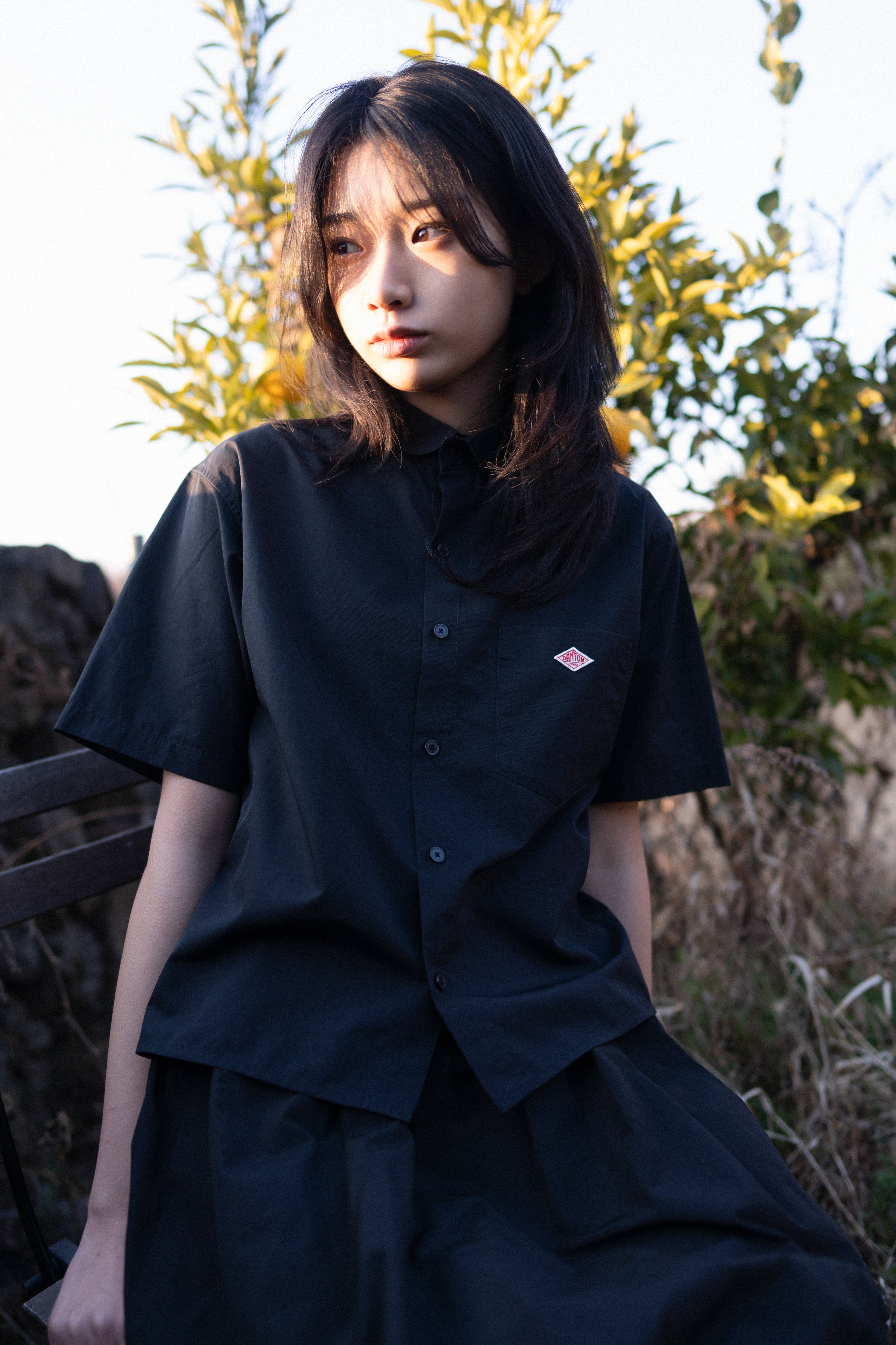 back pleats hari shirt
