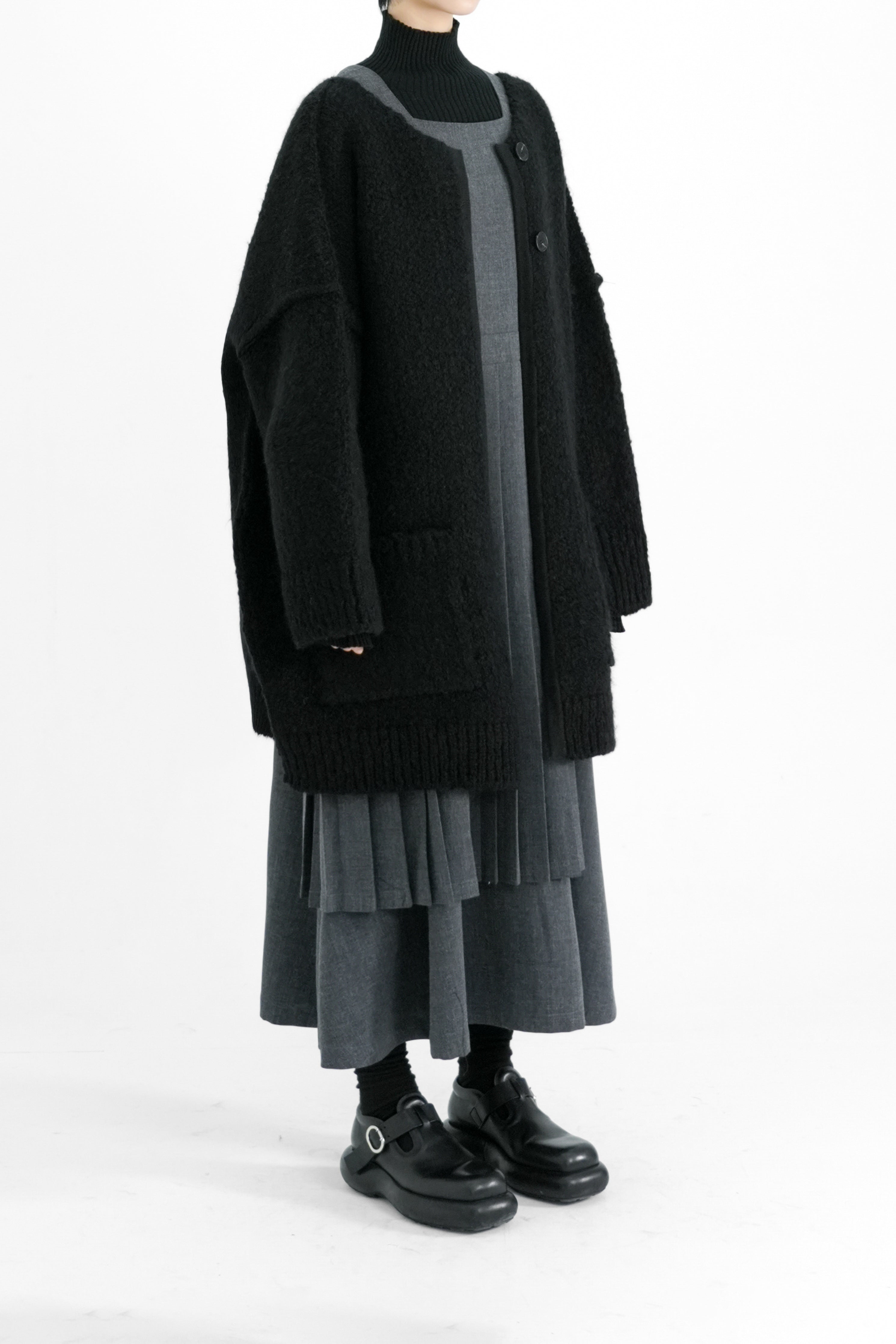 button mono cardigan