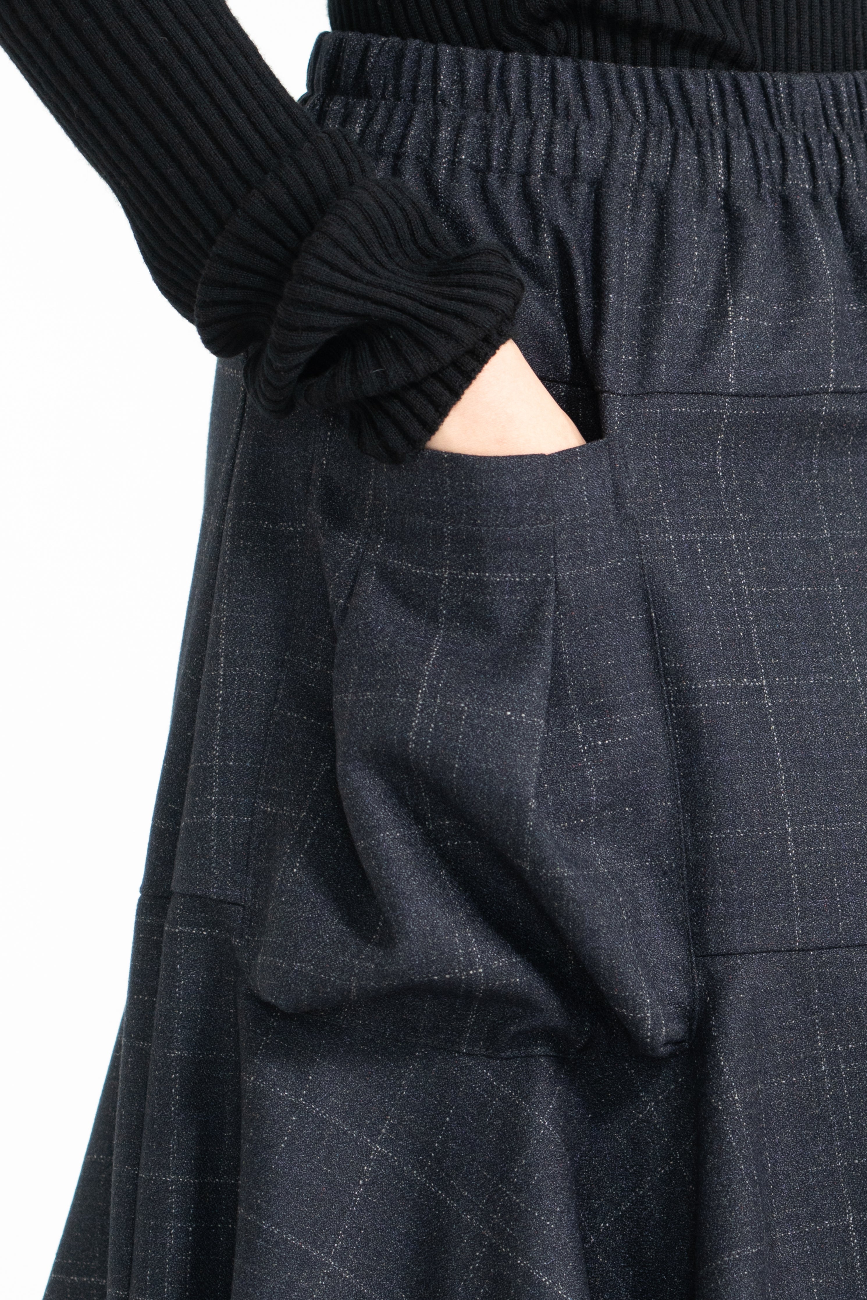 check pocket skirt