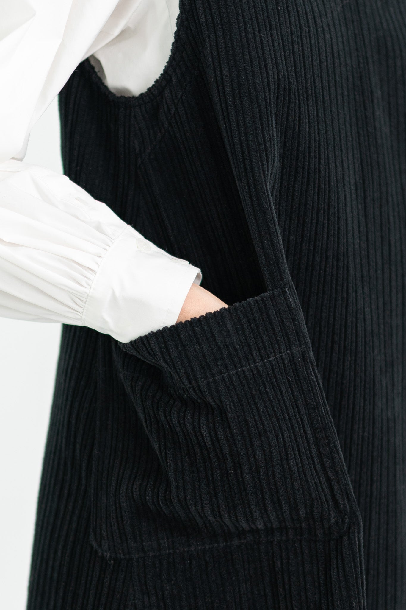 【STORE EXCLUSIVE】corduroy vest
