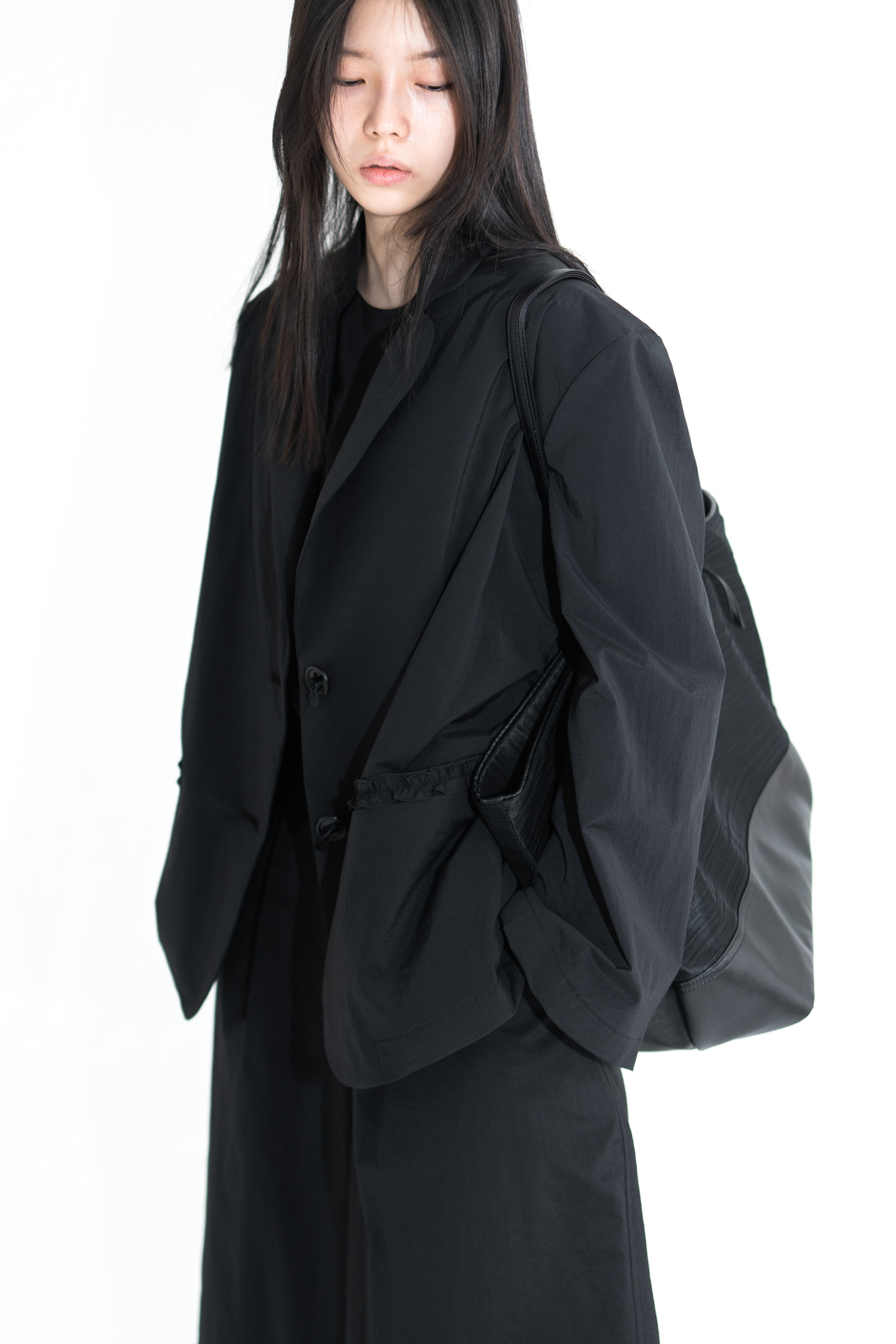 frill round over jacket