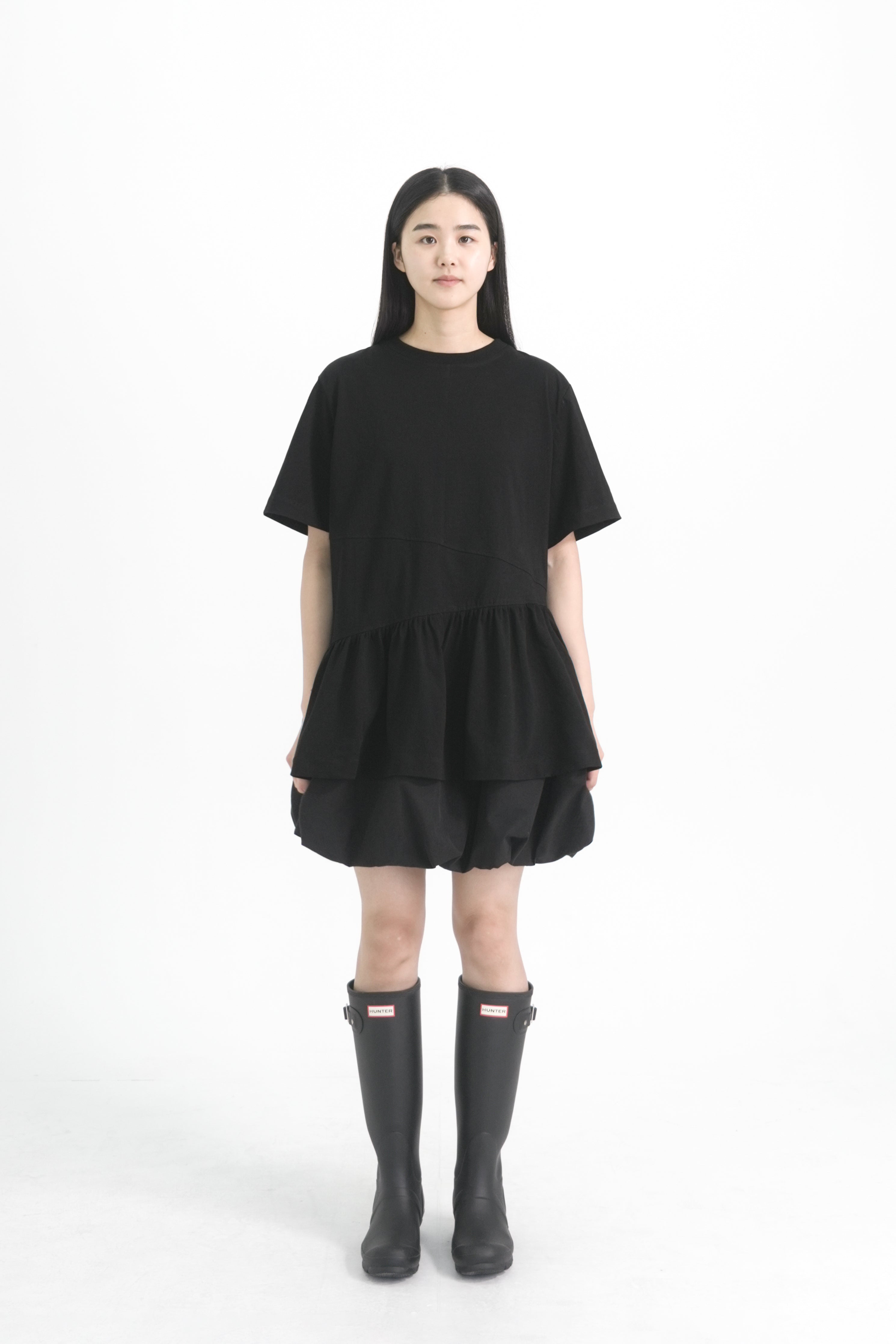 half sleeve cut line frill t shirt
