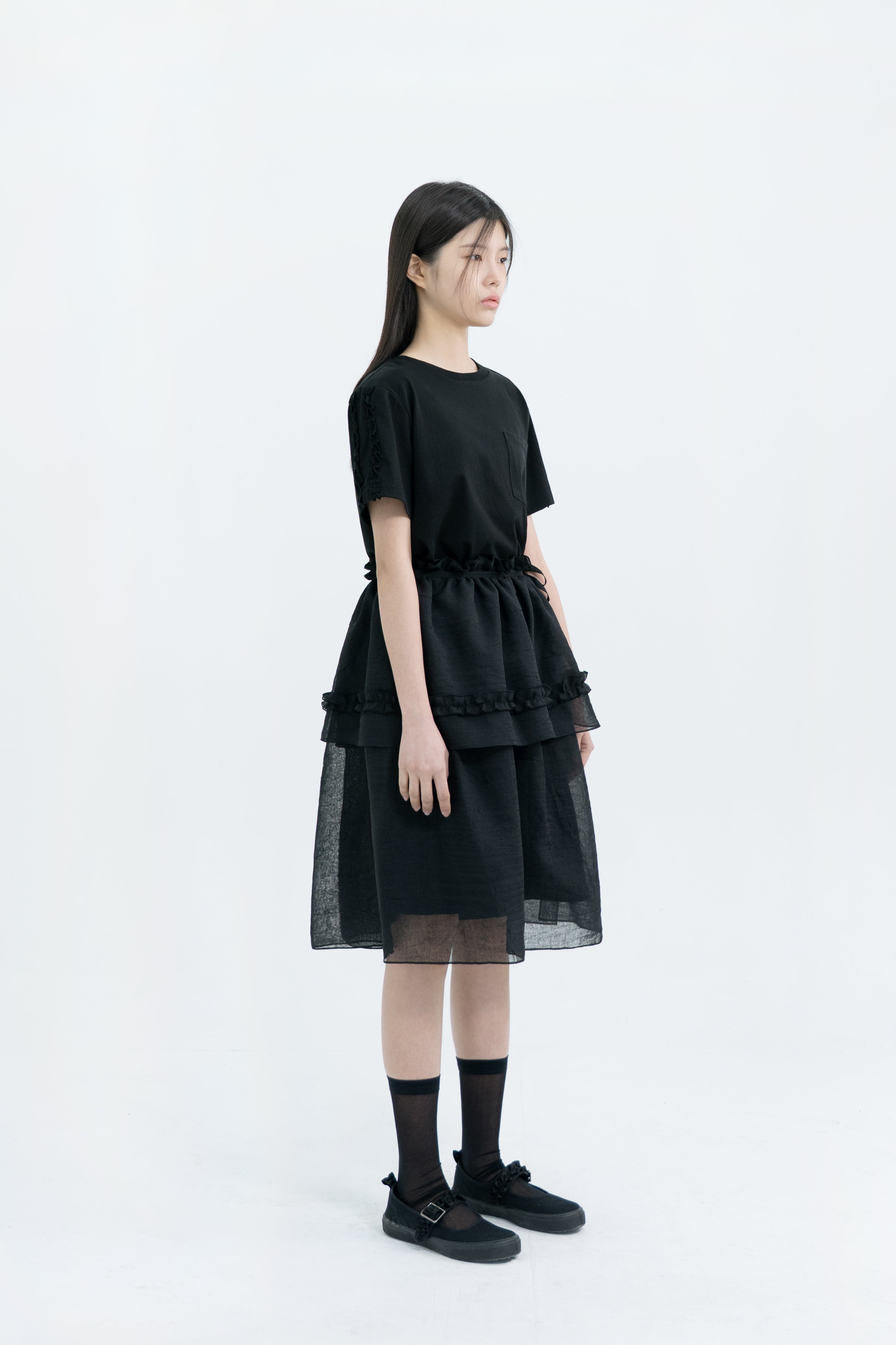half sleeve frill t shirt