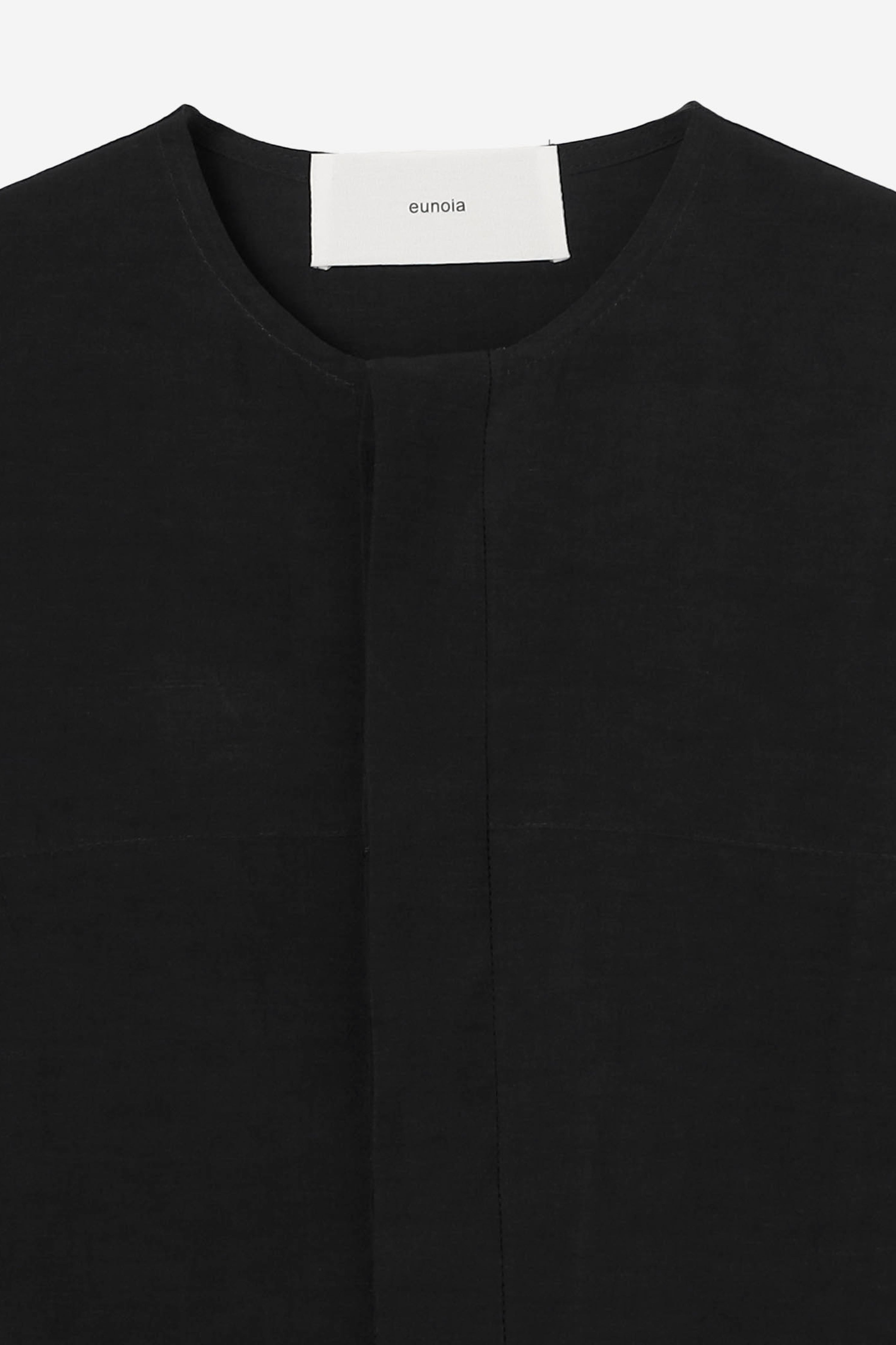 round neck shirt