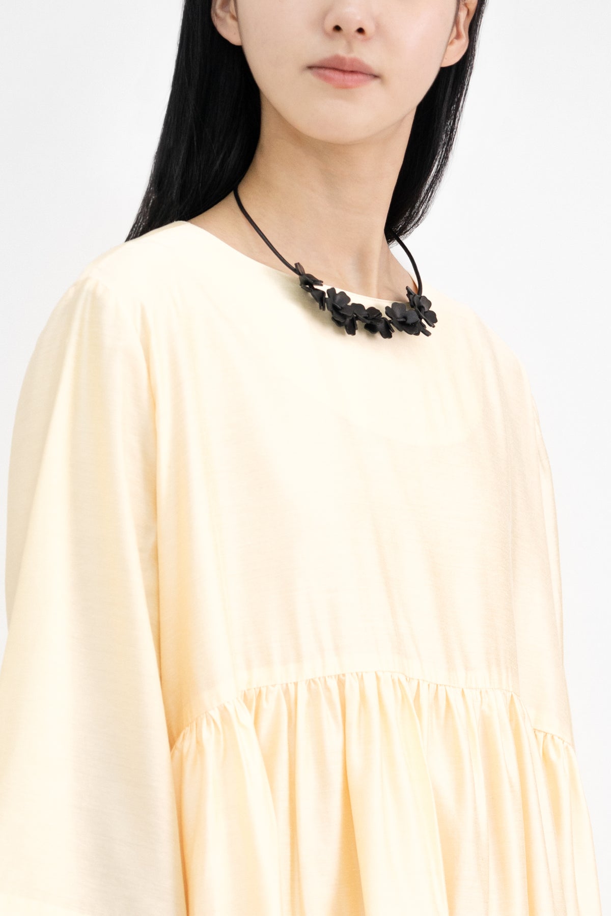 leather flower necklace