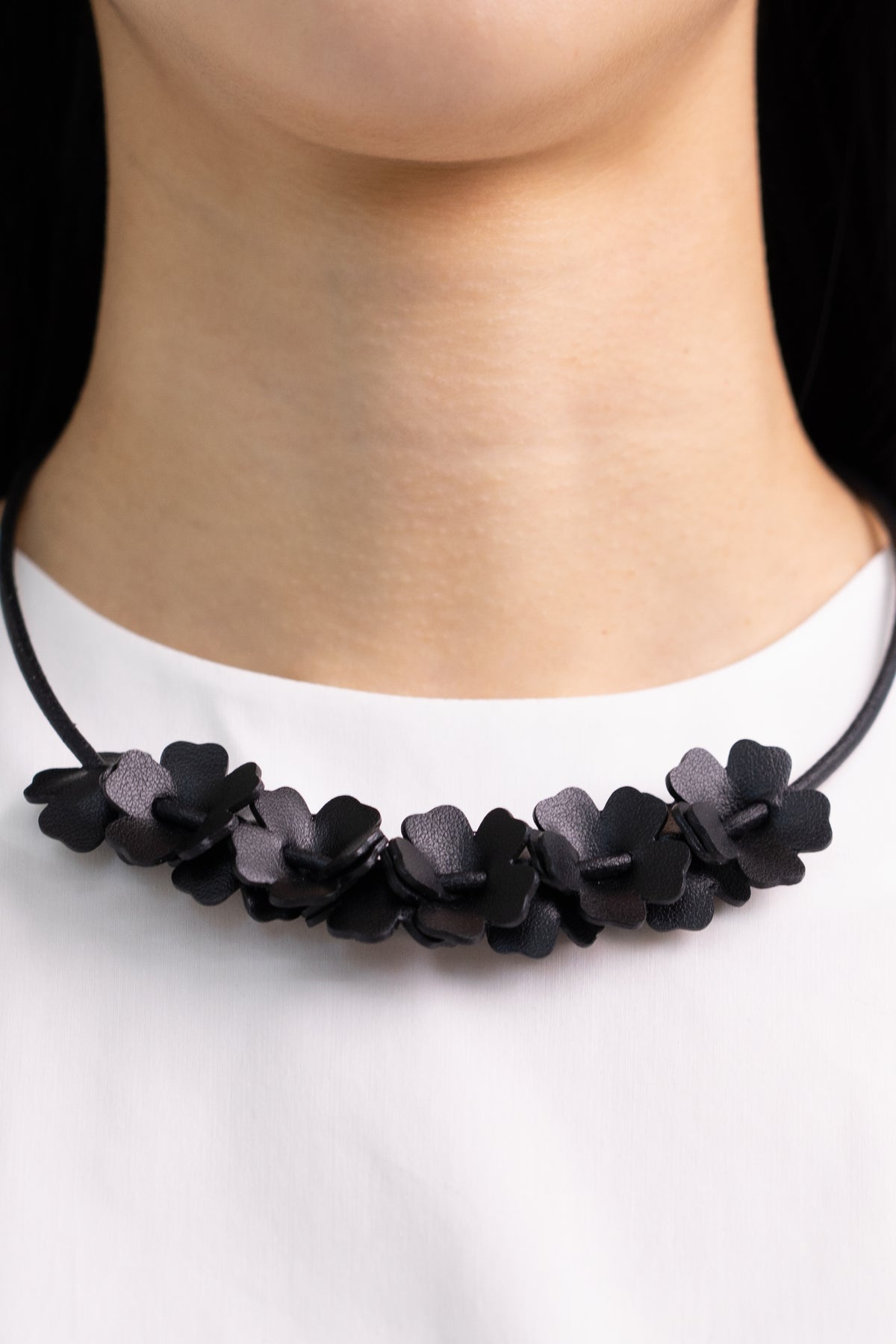 leather flower necklace