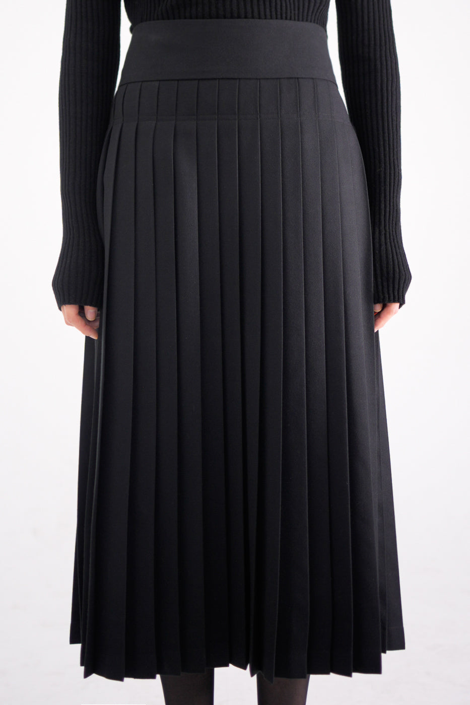 【STORE EXCLUSIVE】line pleats skirt
