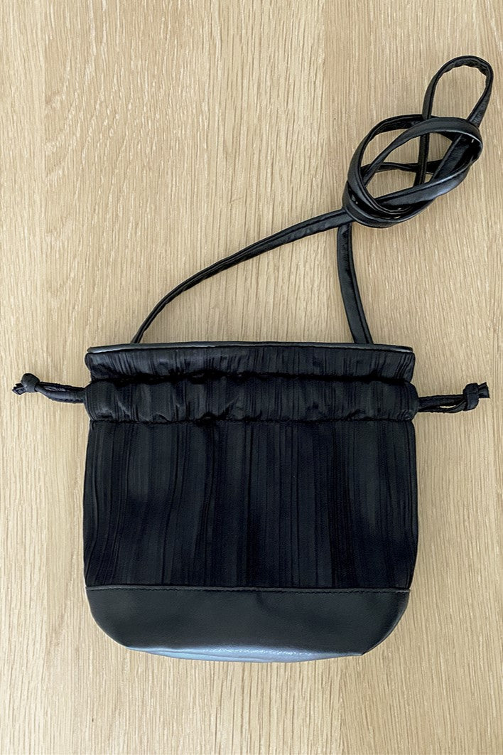 mini pleats bucket bag
