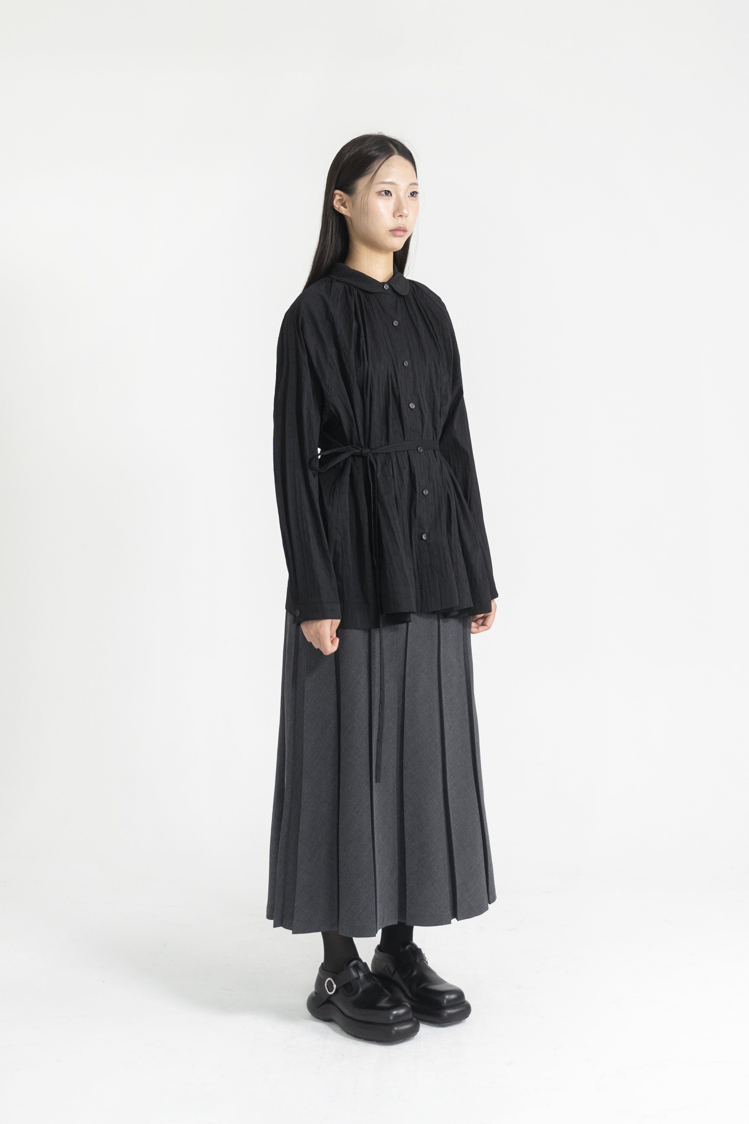 mone bumpy blouse