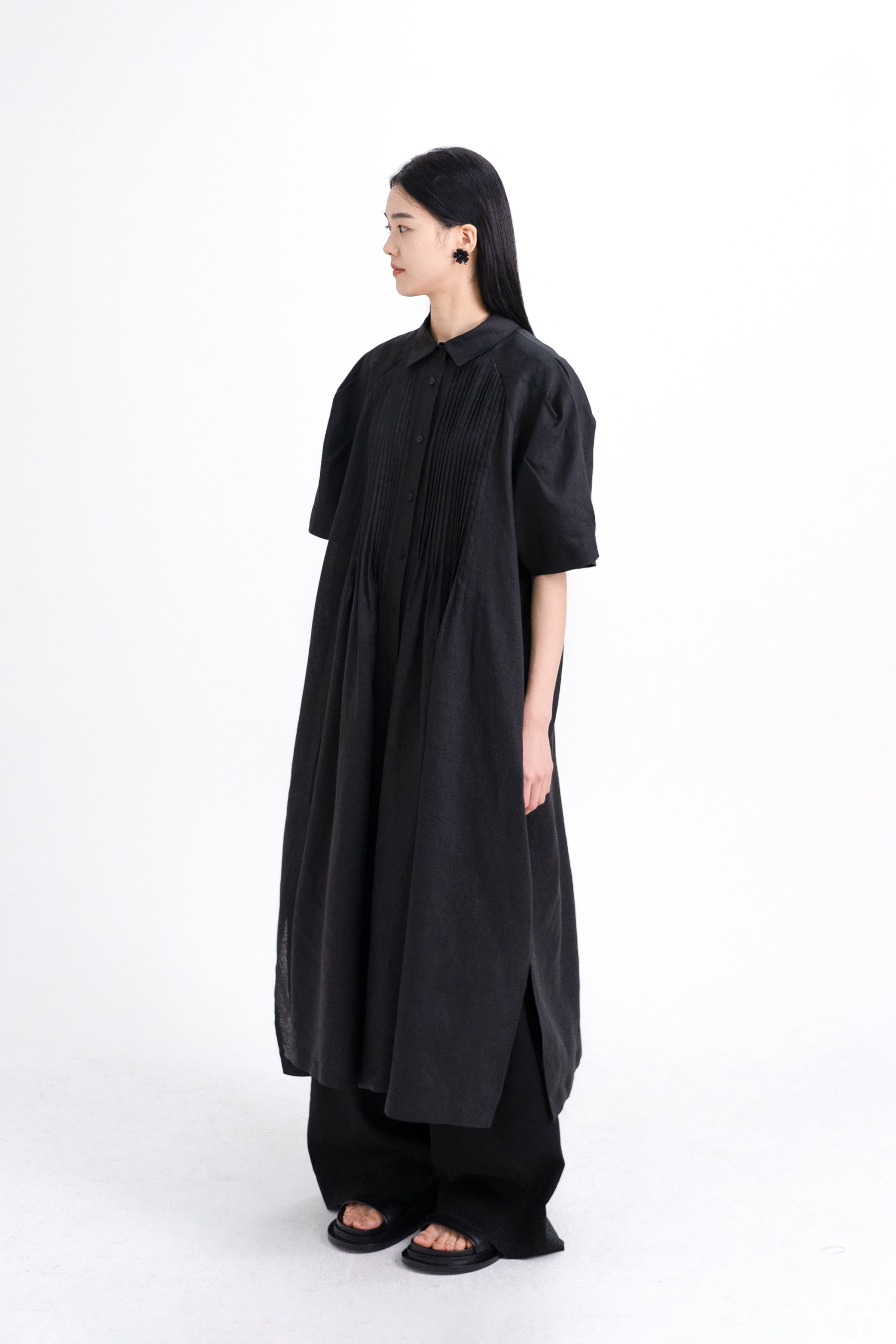 mone pintuck dress