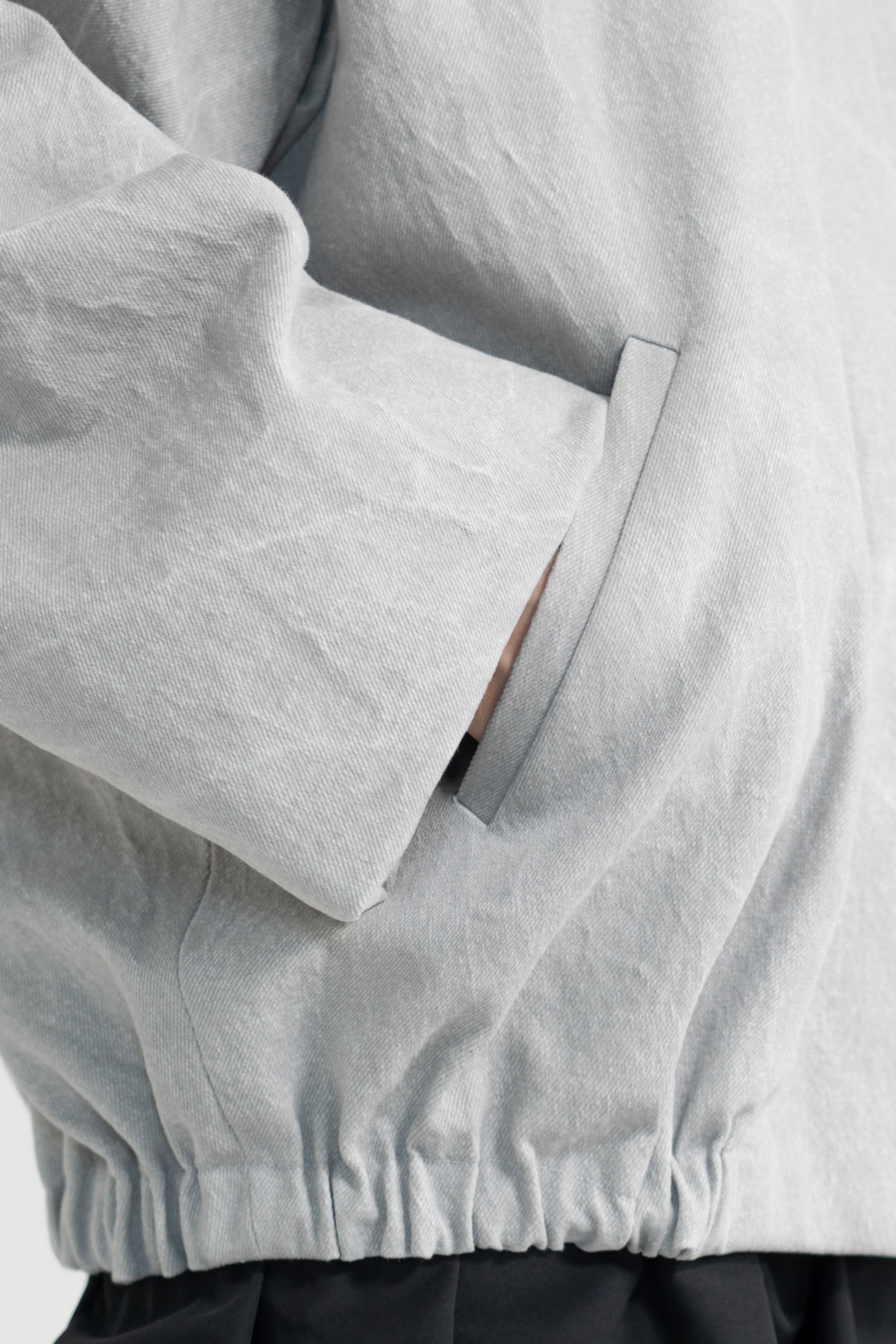pigment shirring blouson