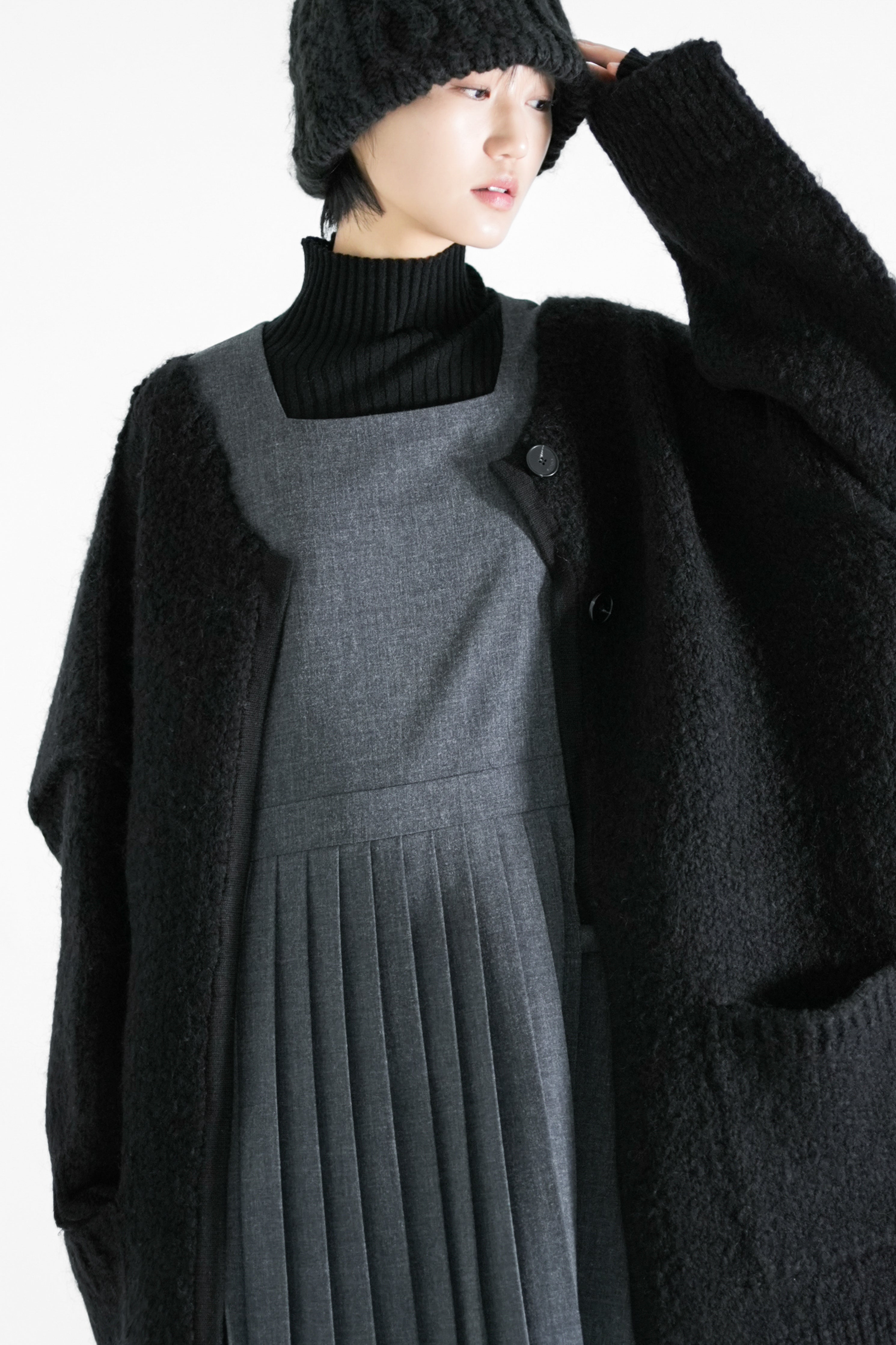 【STORE EXCLUSIVE】pleats wrap dress