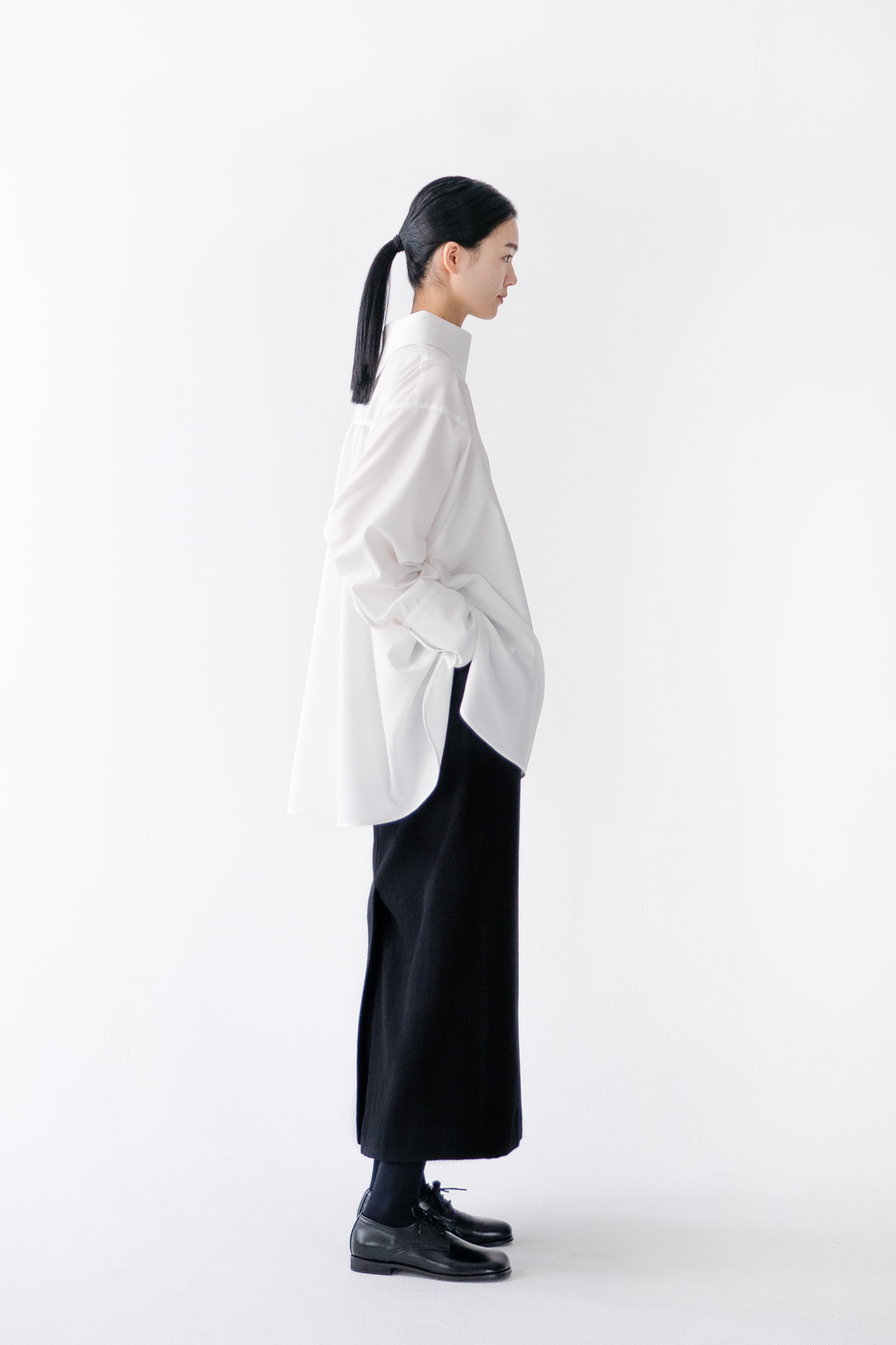 【STORE EXCLUSIVE】sideway collar shirt