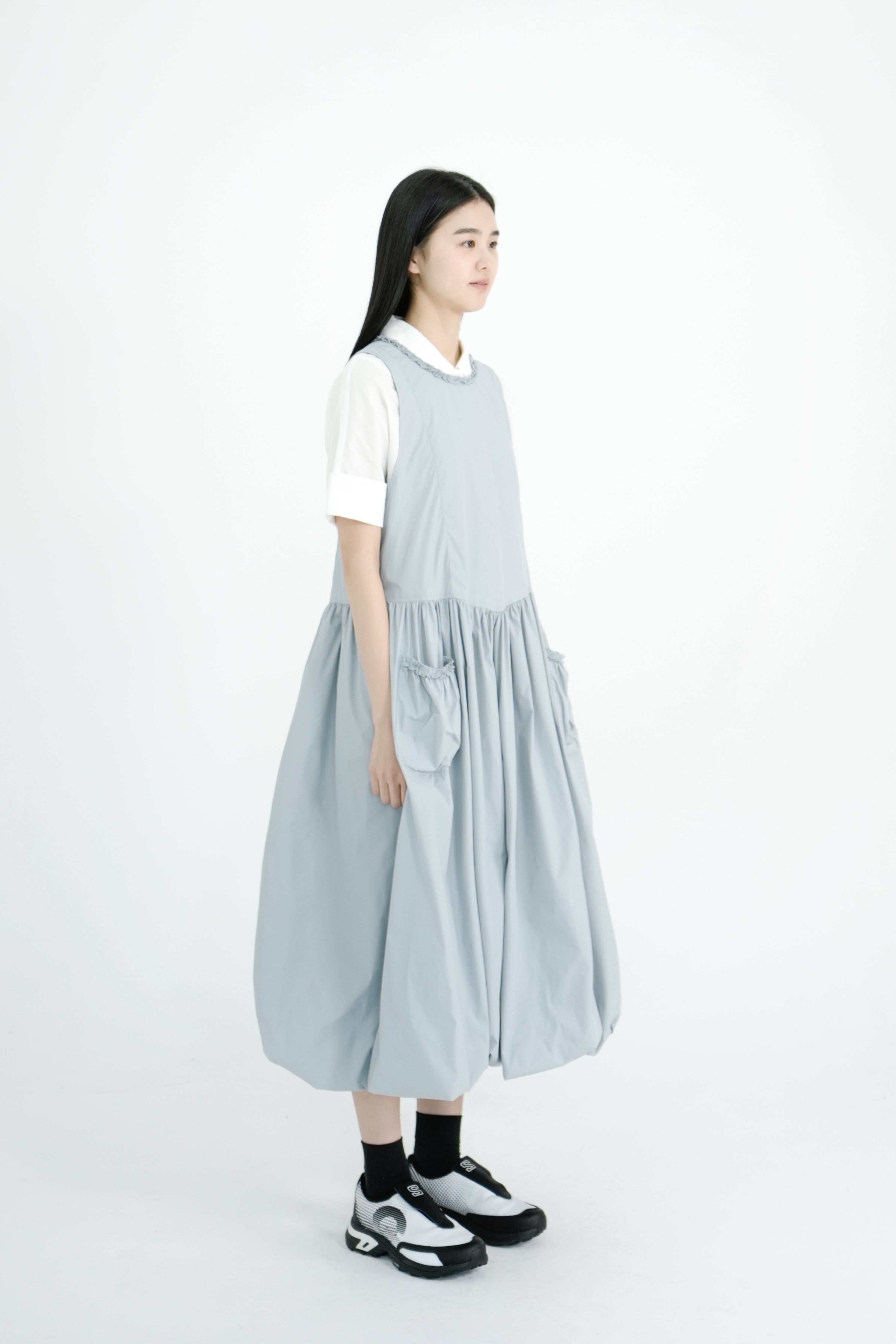 sleeveless moss dress