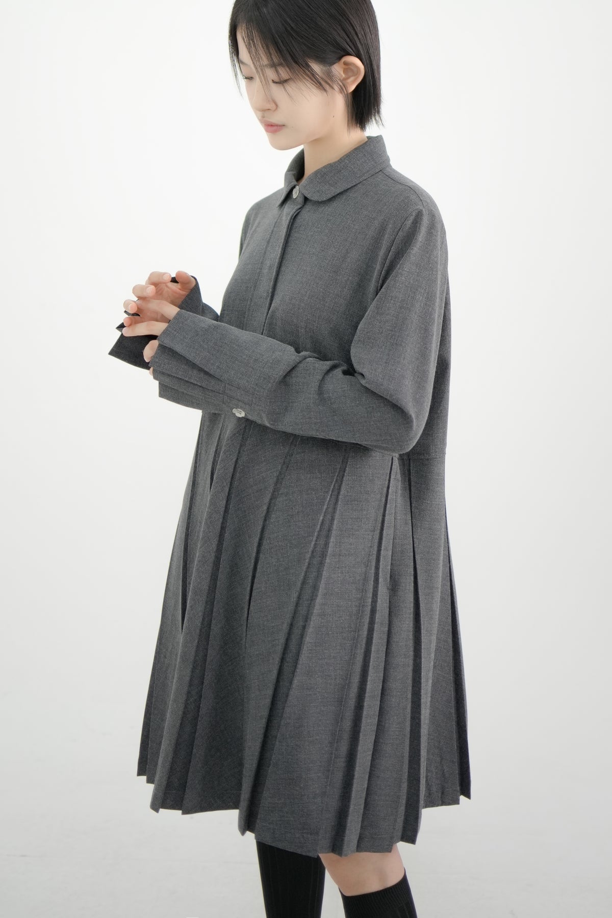 standard flower button dress