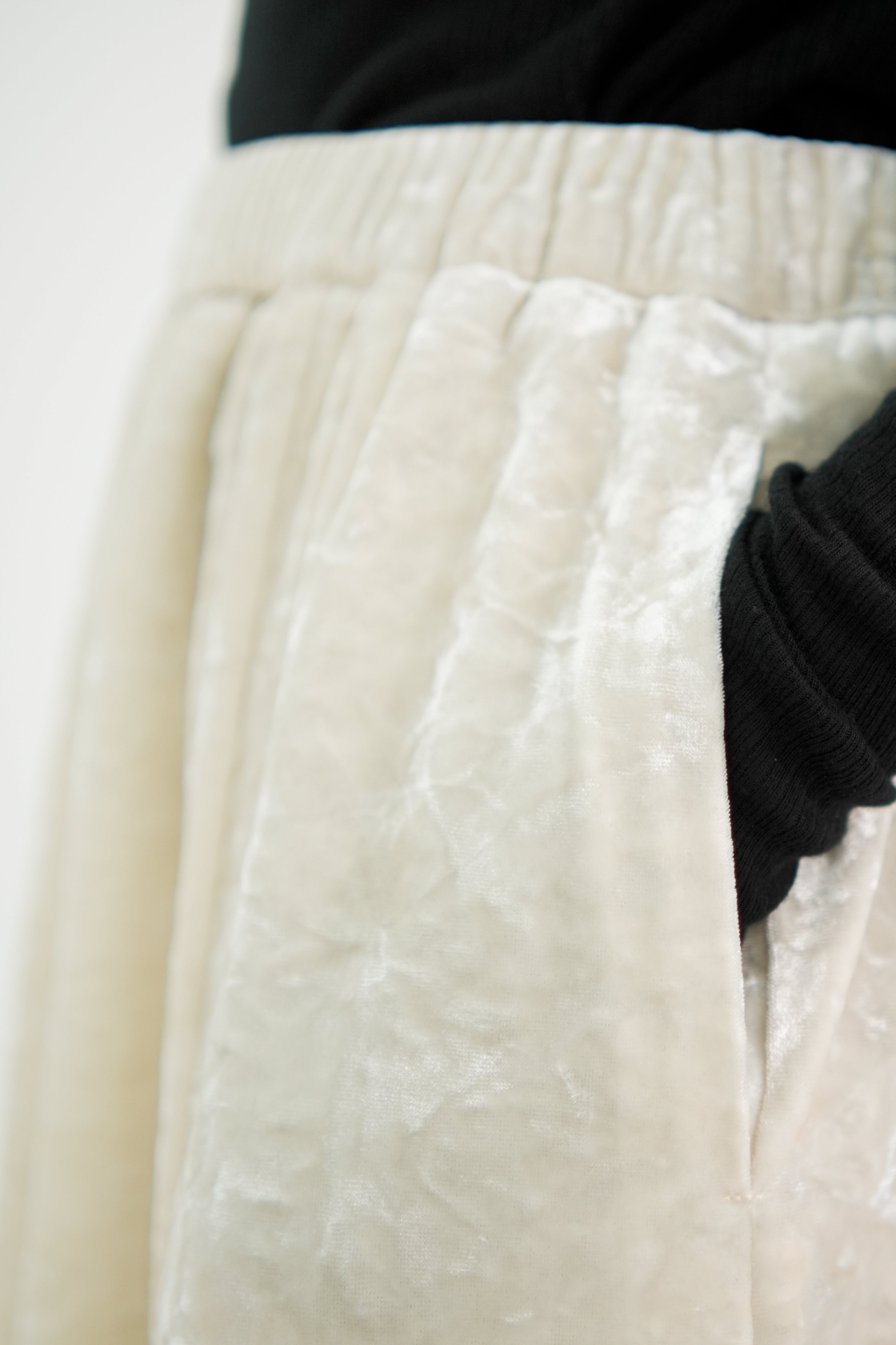 【STORE EXCLUSIVE】velvet leaf skirt