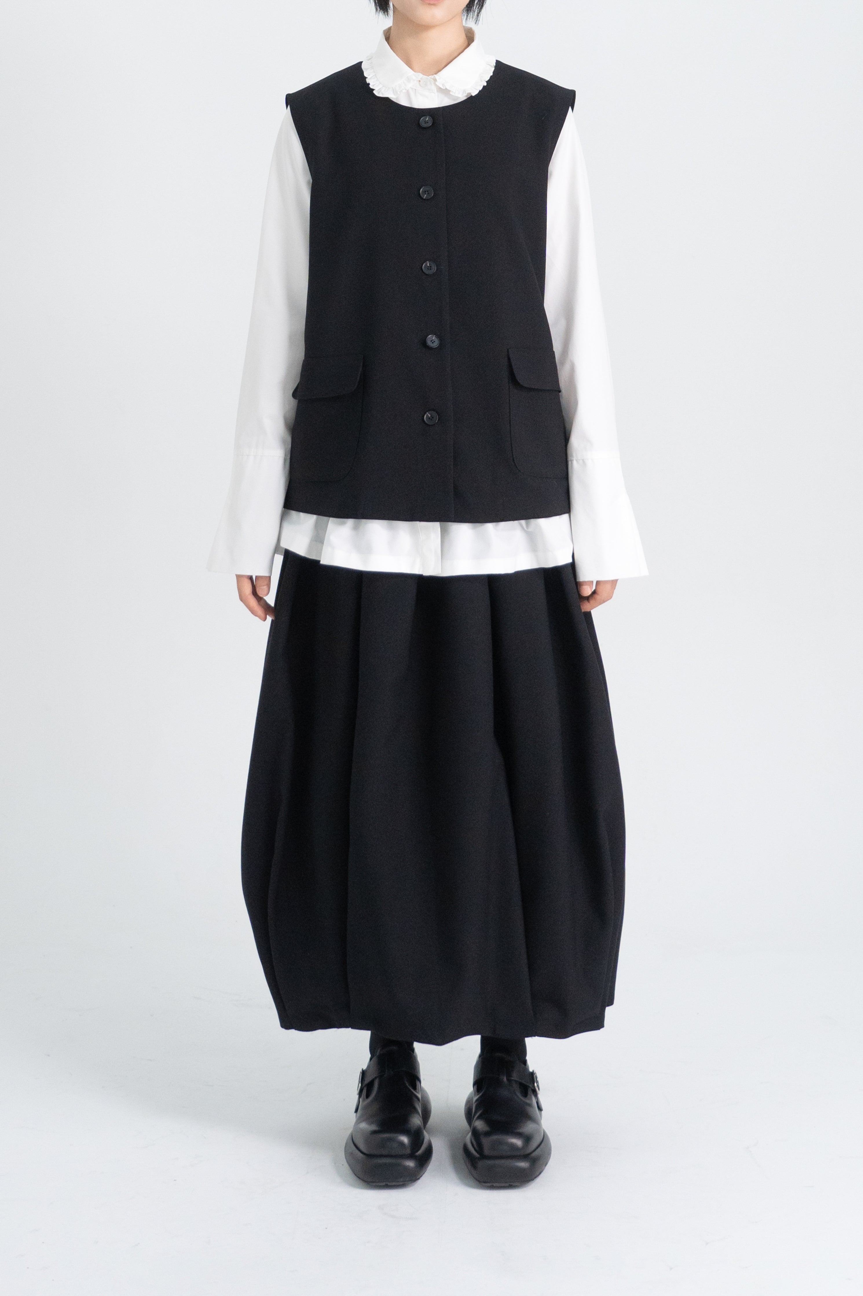 volume wool skirt