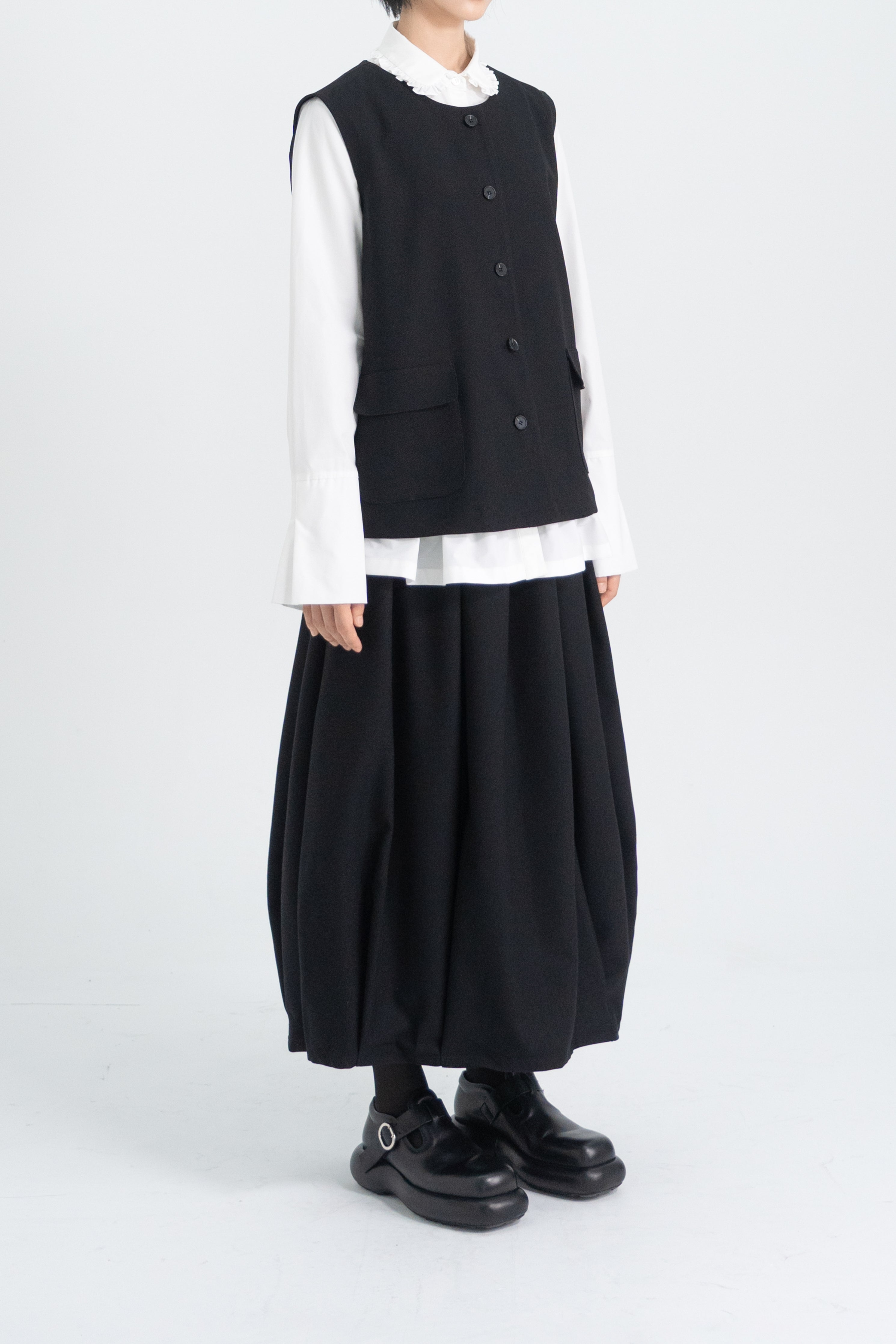 volume wool skirt
