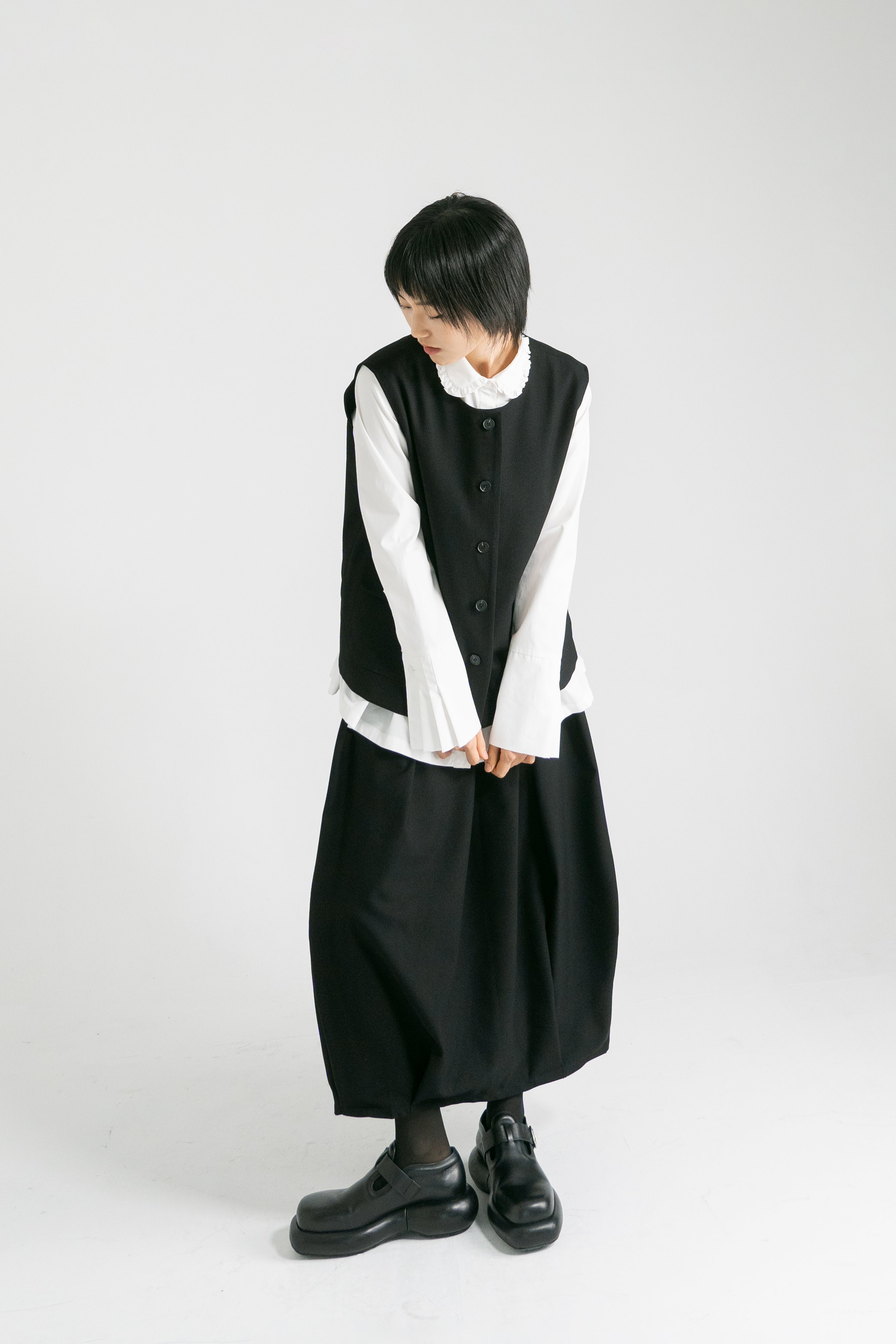 volume wool skirt