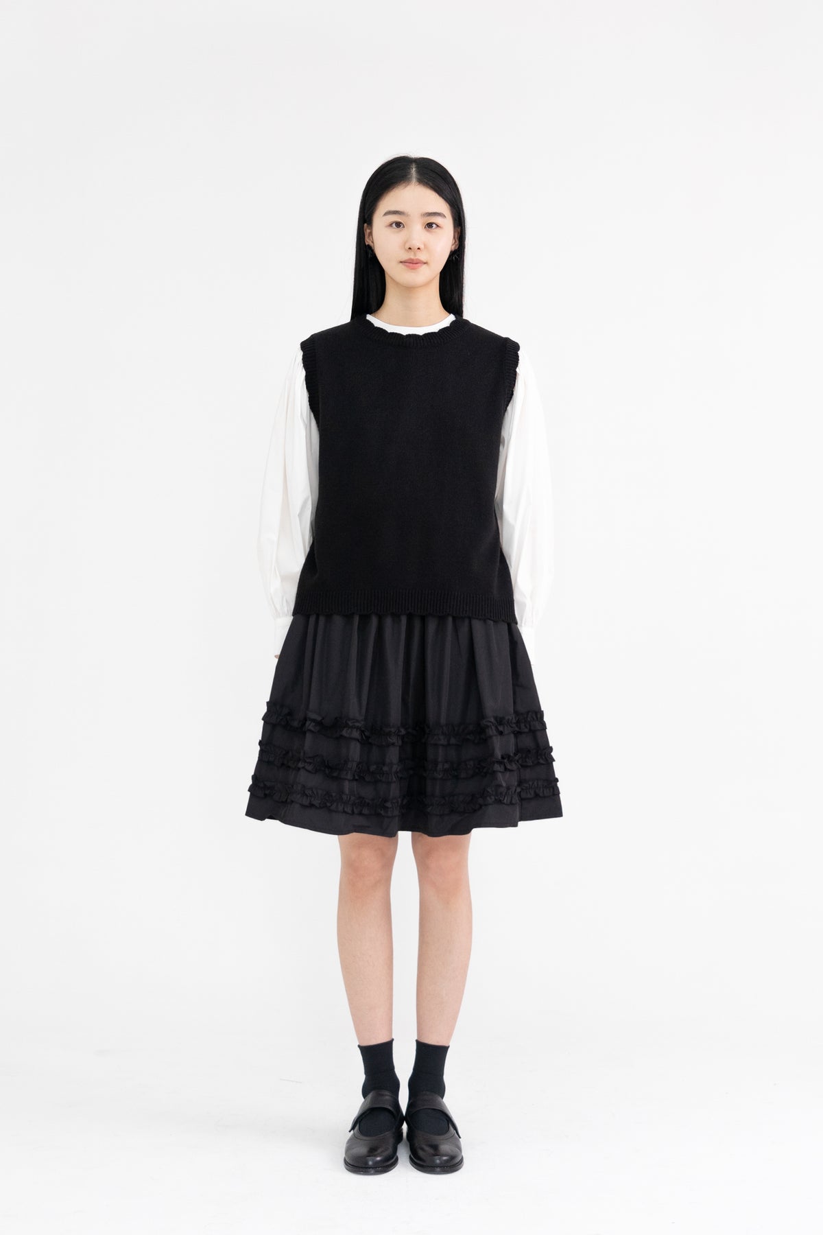 wave knit vest