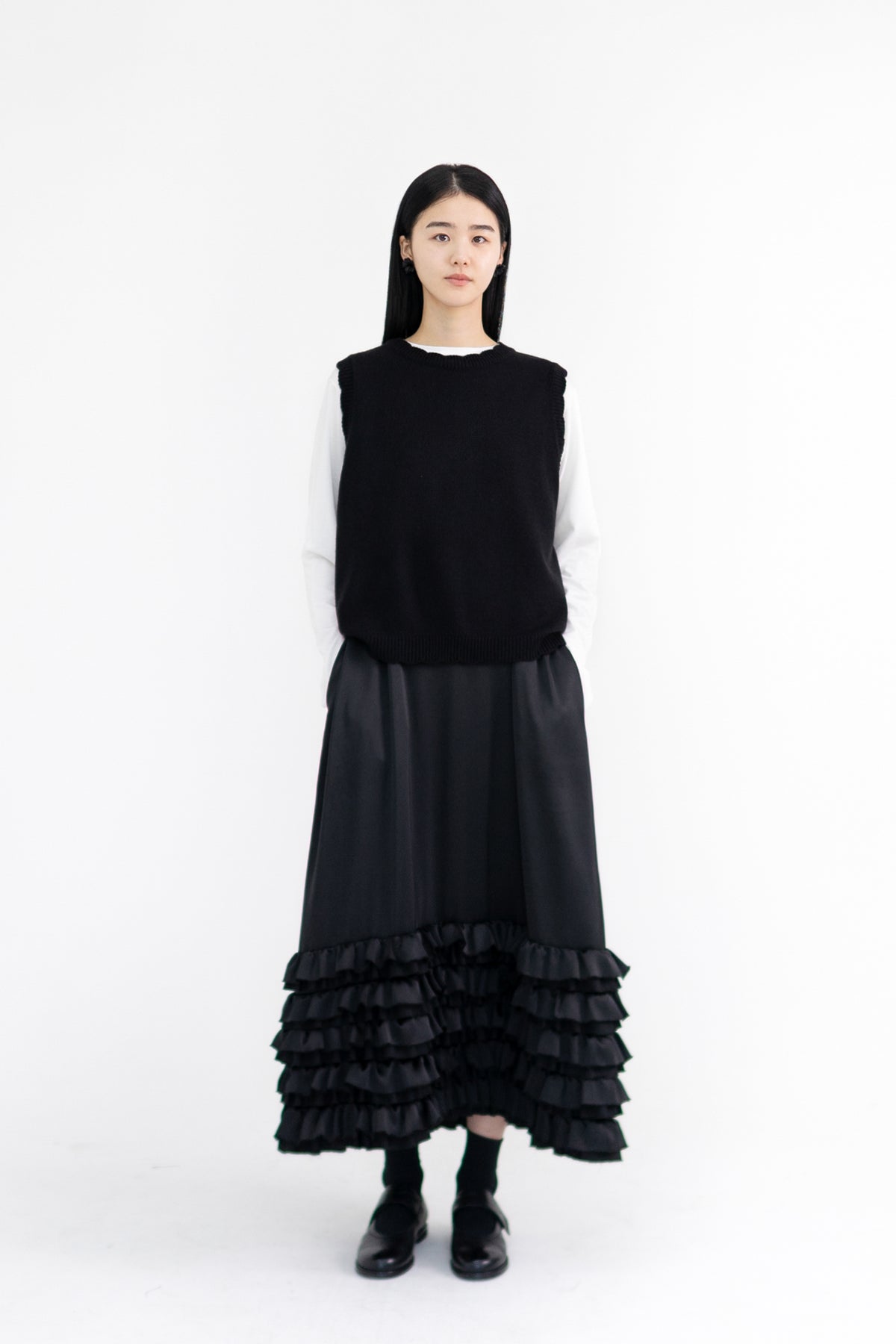 wave knit vest