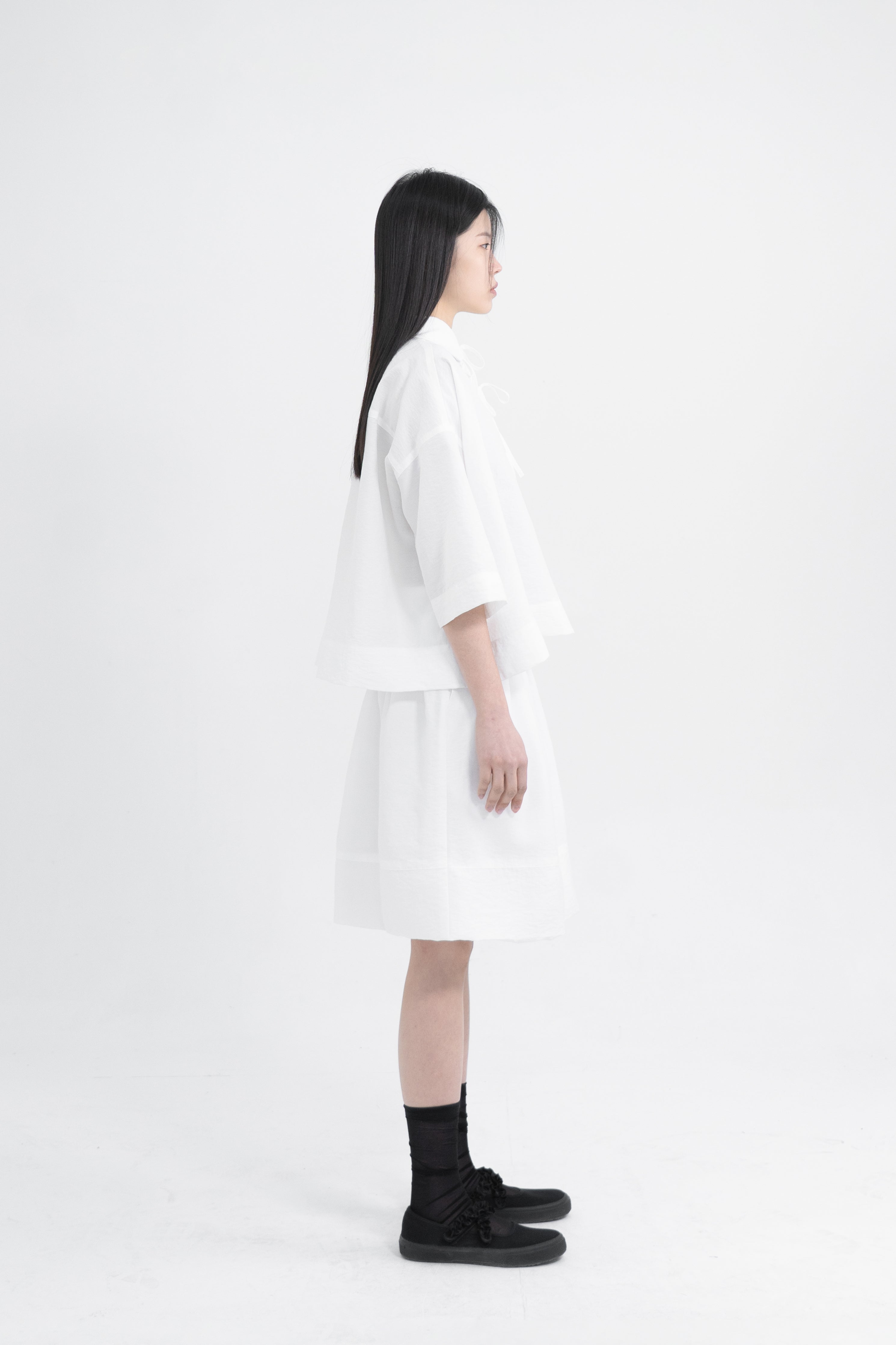 basic ribbon blouse
