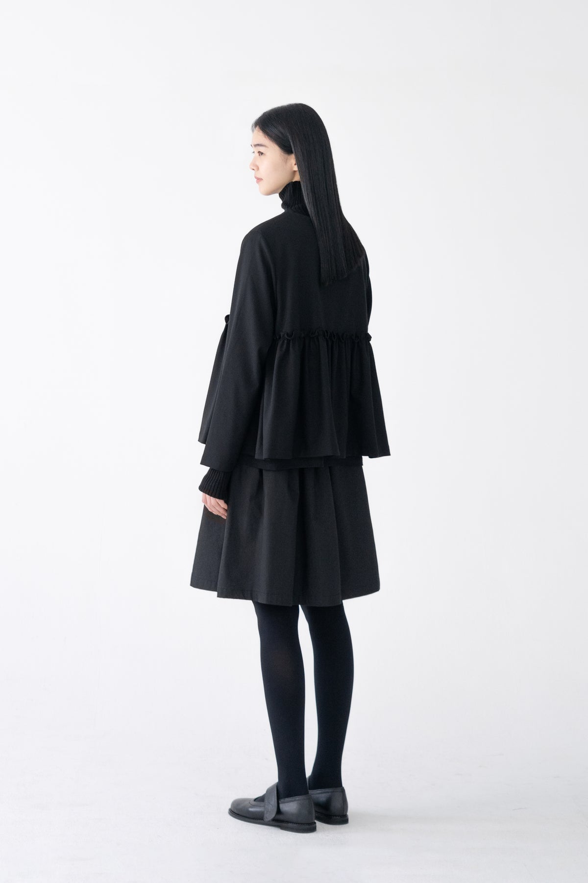button layer frill jacket