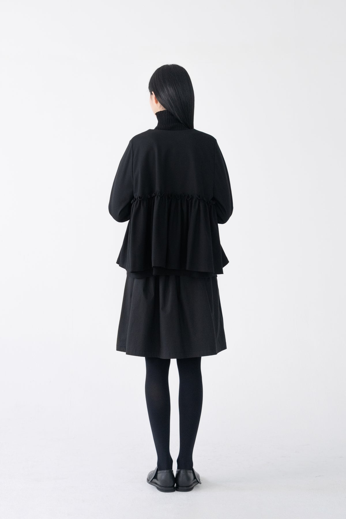 button layer frill jacket