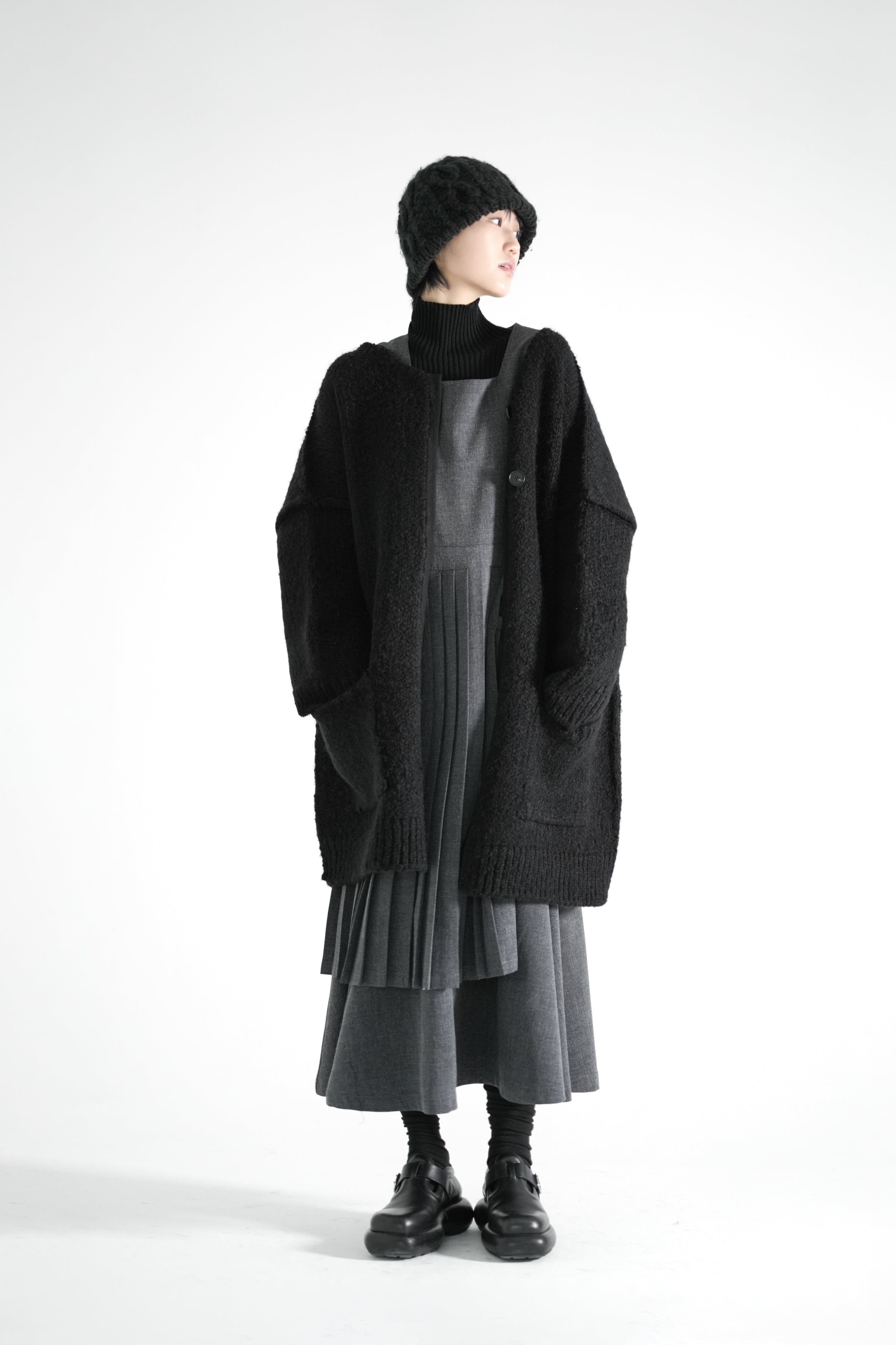 button mono cardigan