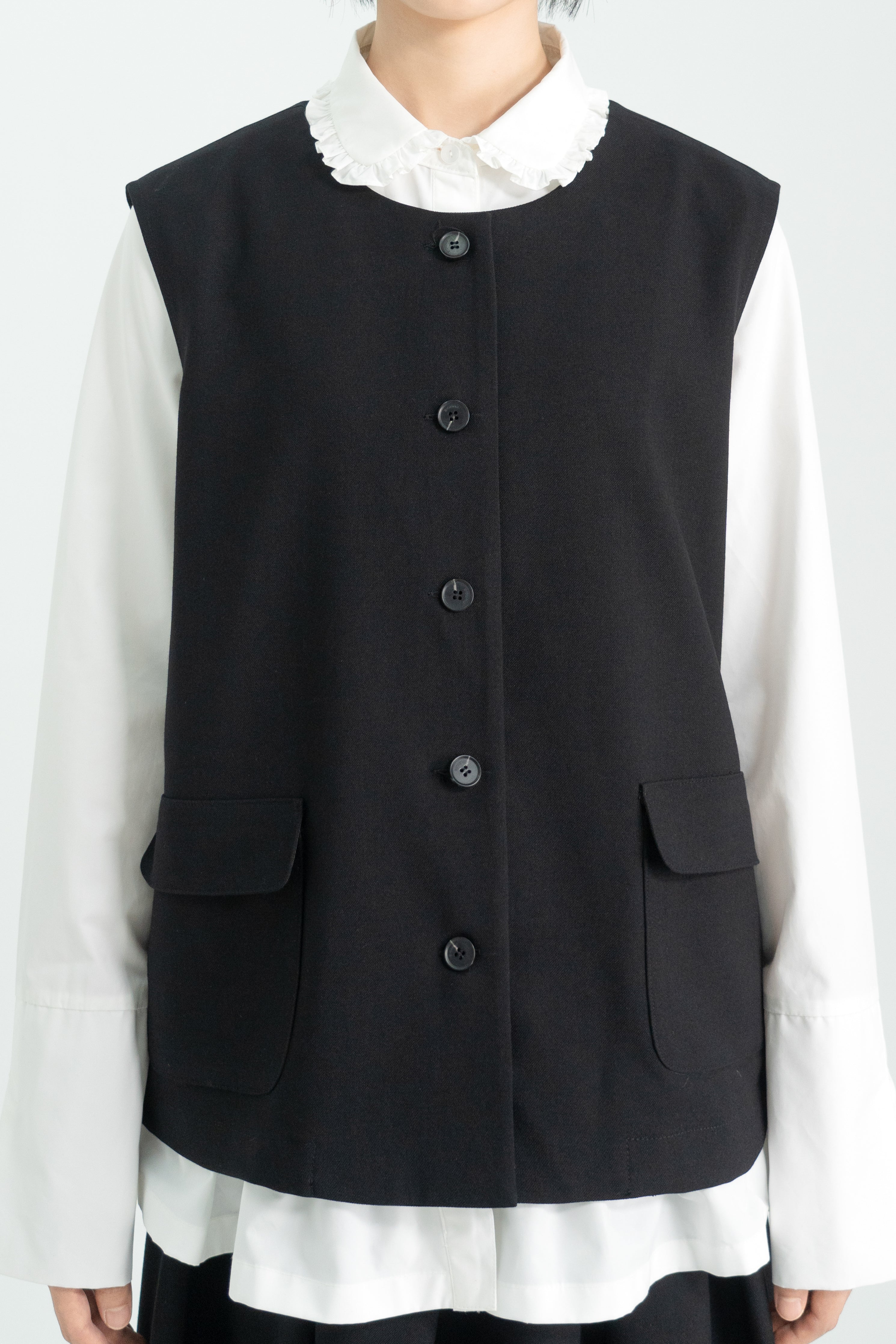 【STORE EXCLUSIVE】button pocket wool vest