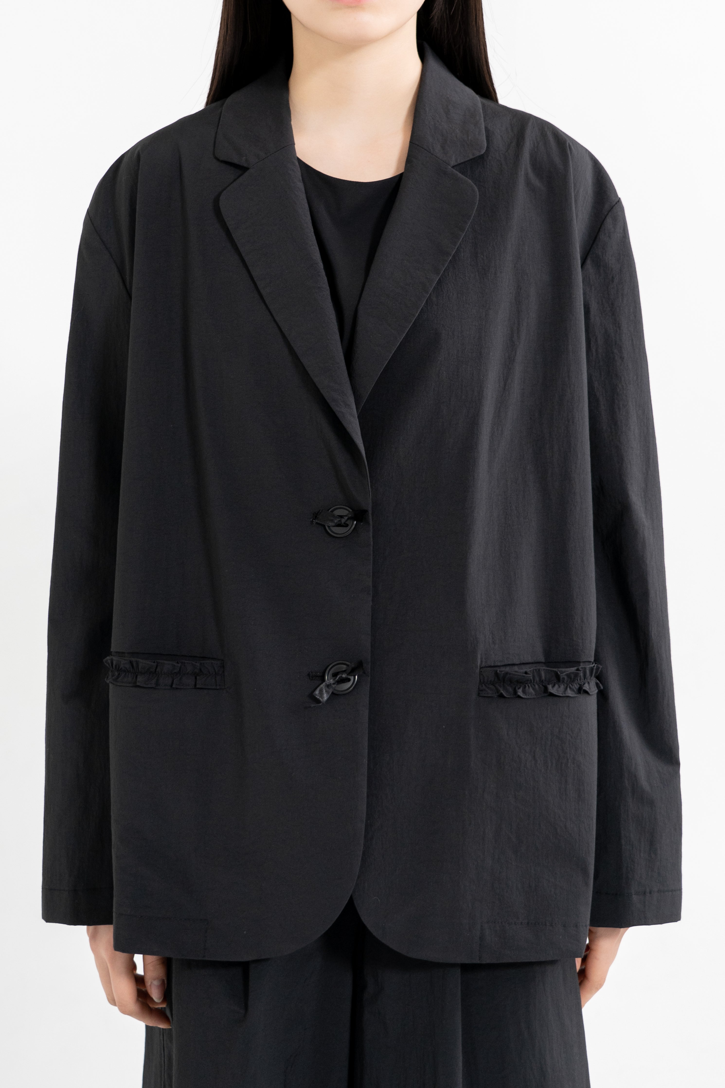 frill round over jacket