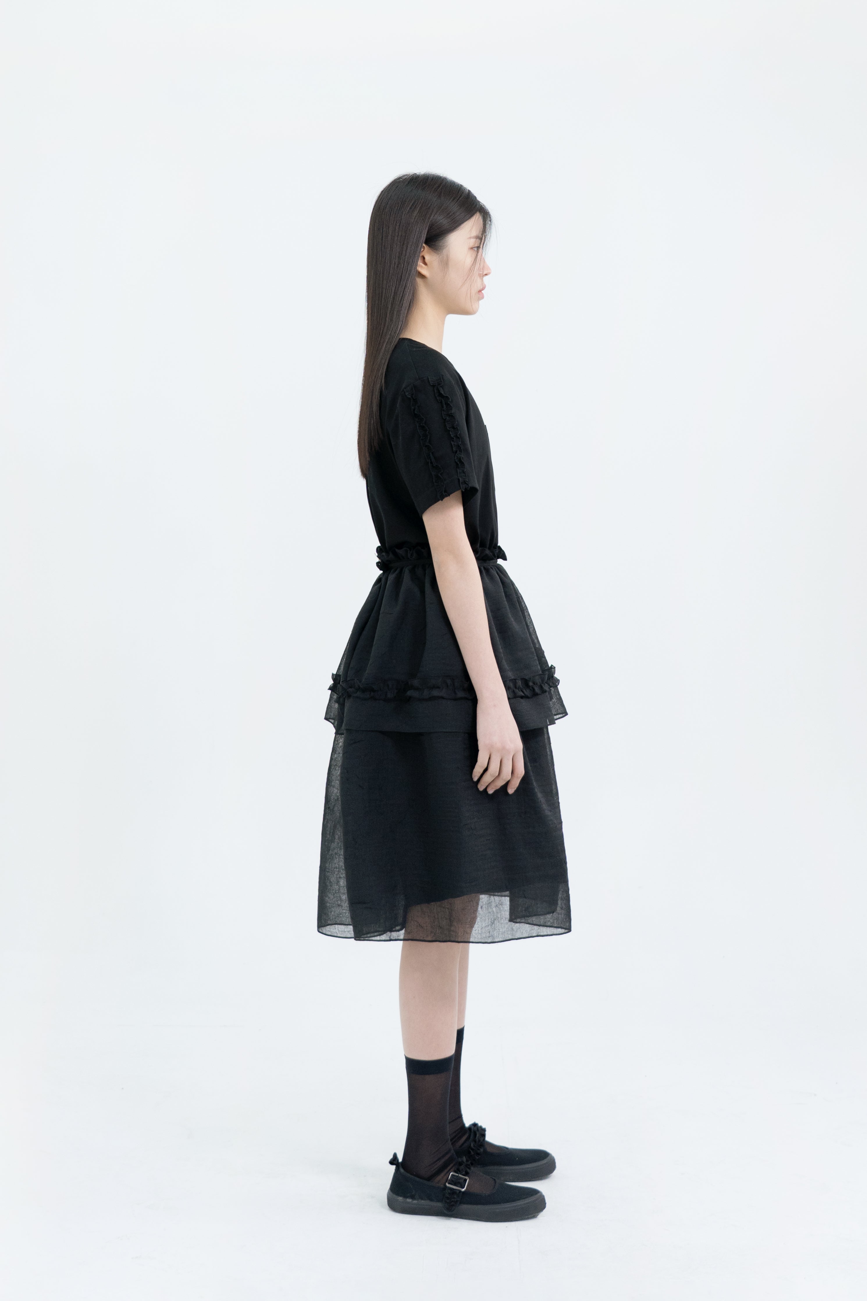 half sleeve frill t shirt