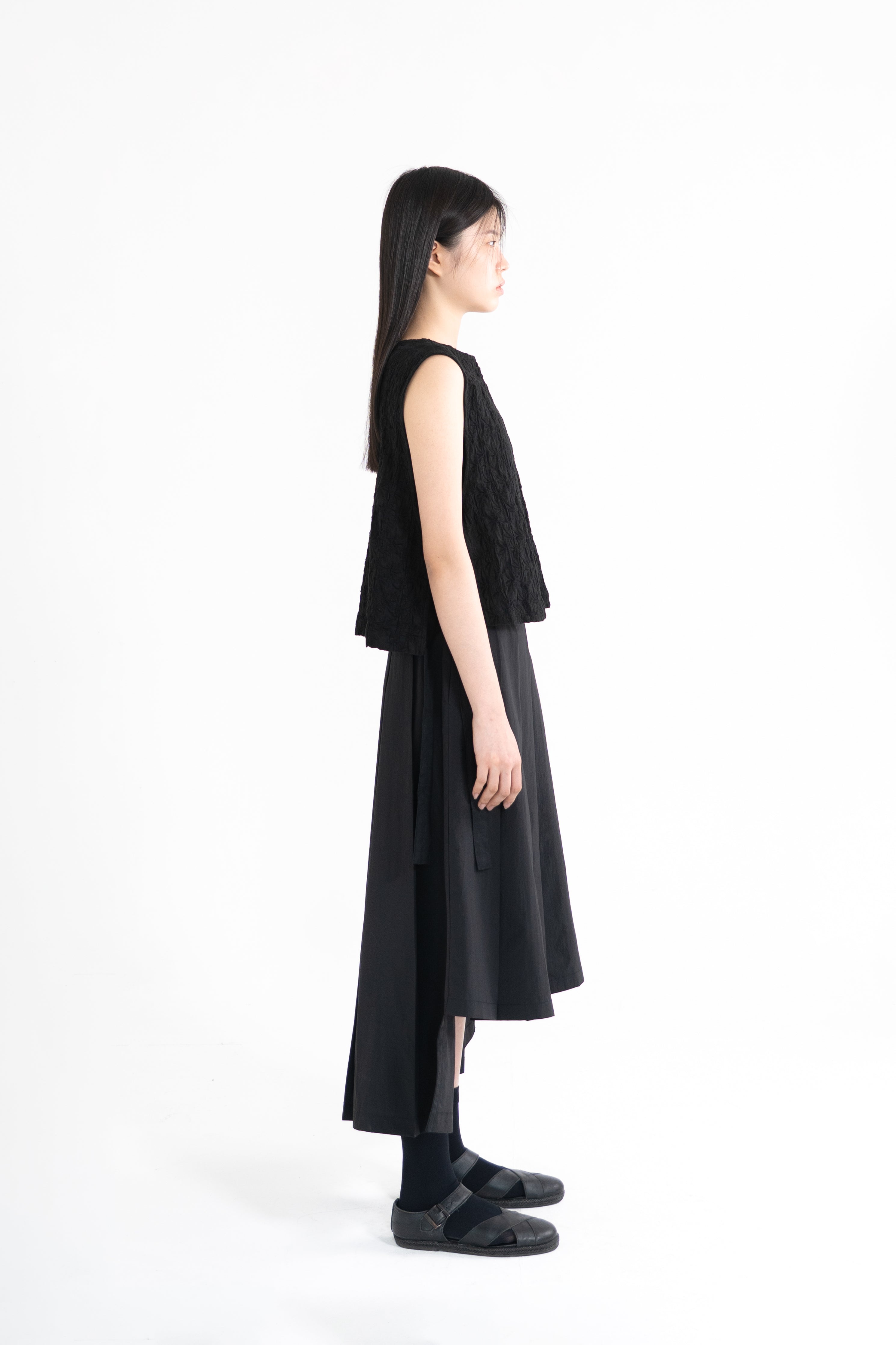 high-low pleats skirt