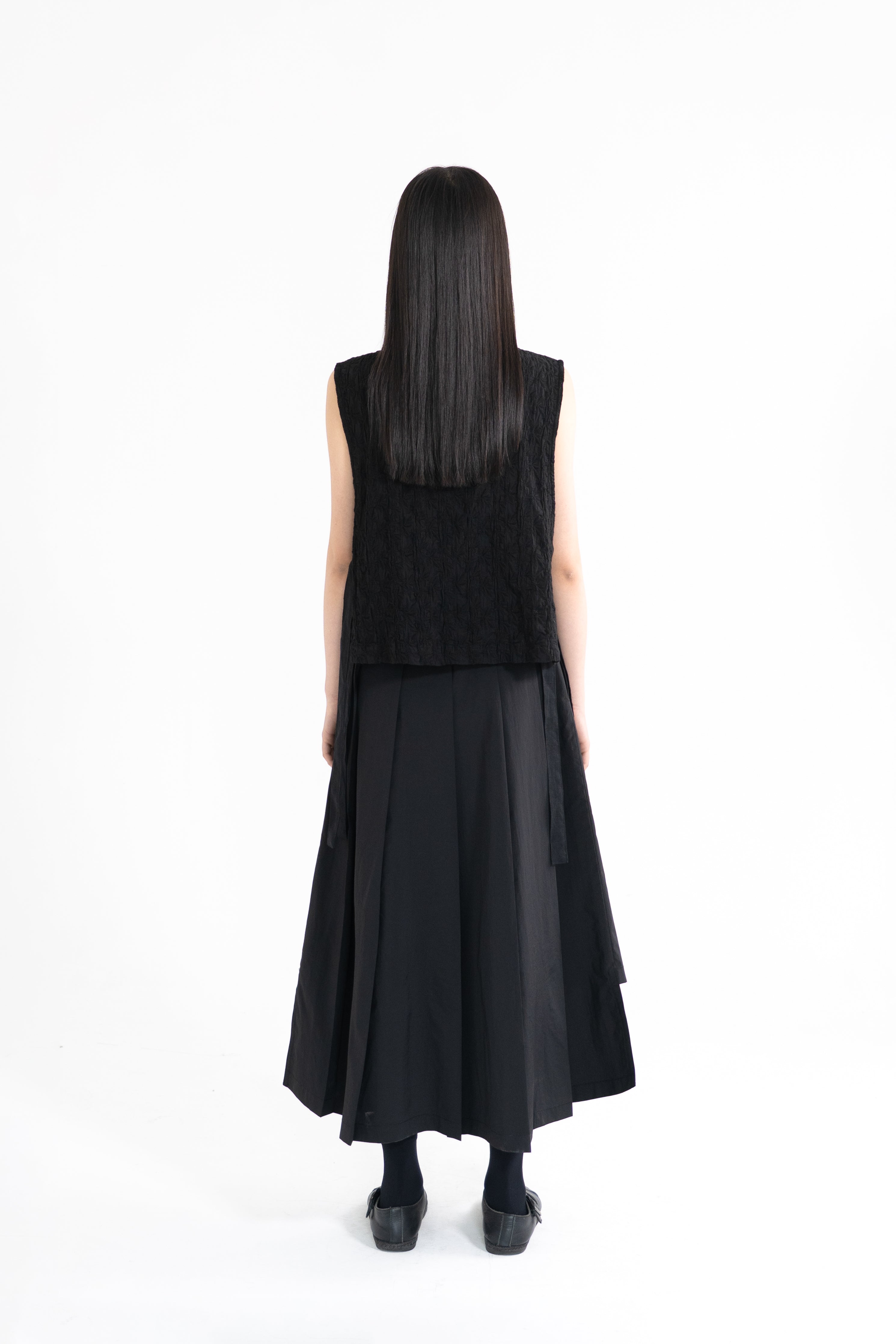 high-low pleats skirt