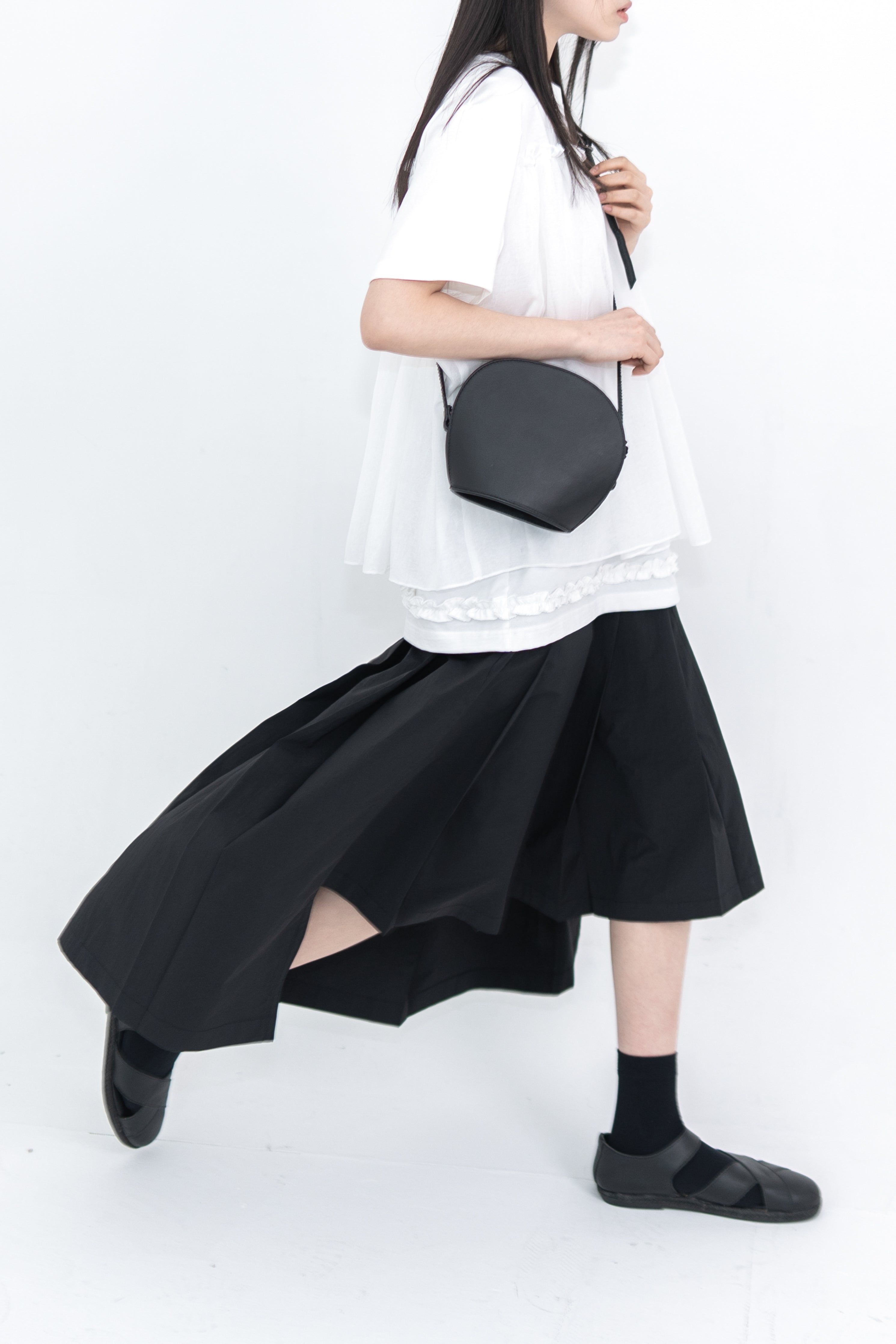 high-low pleats skirt