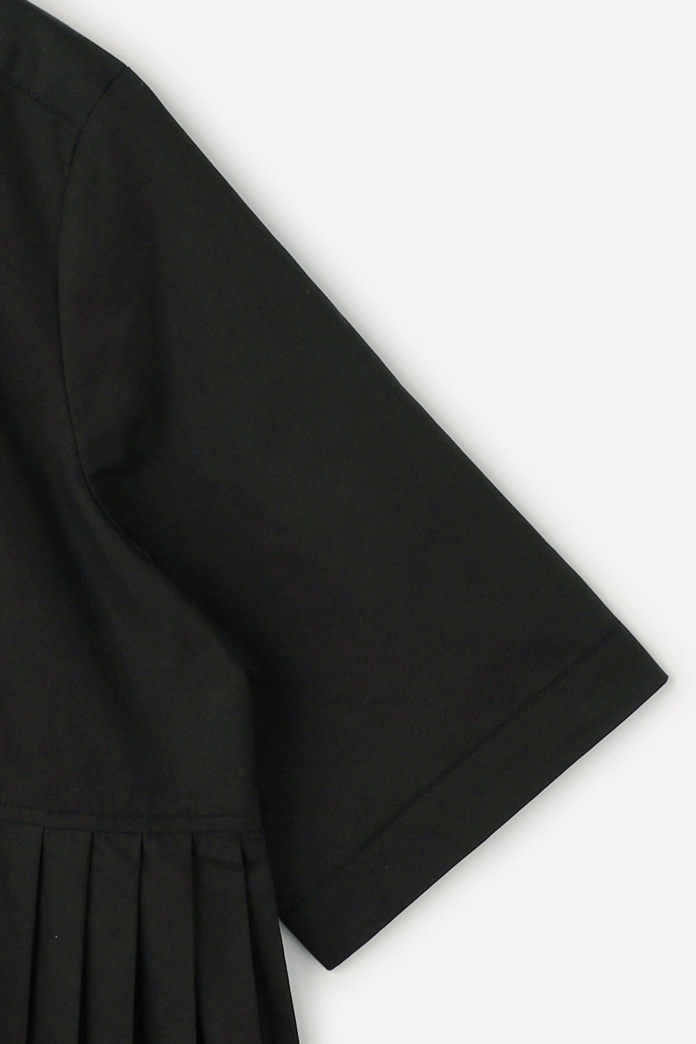 half sleeve pleats shirt