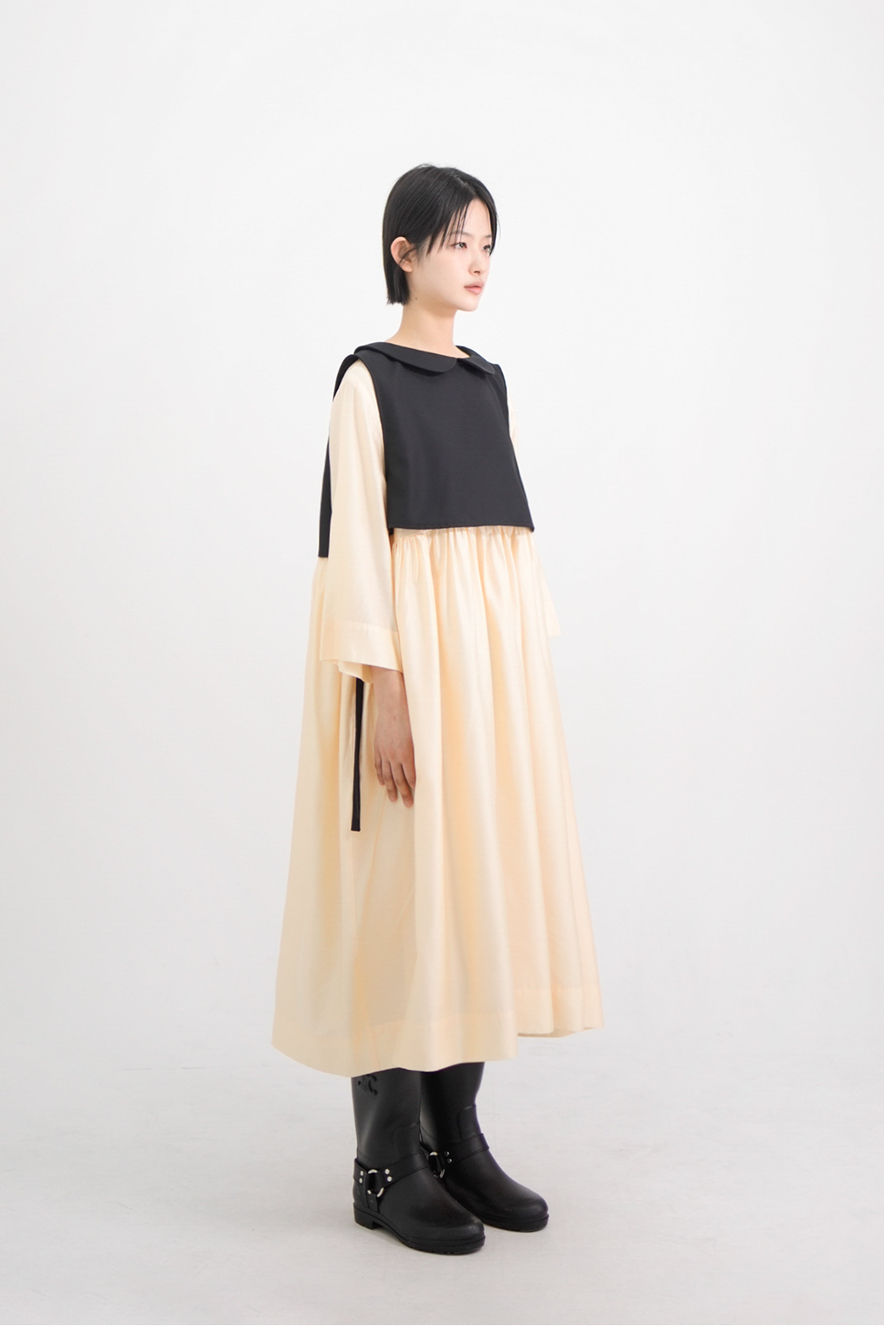 low collar crop vest