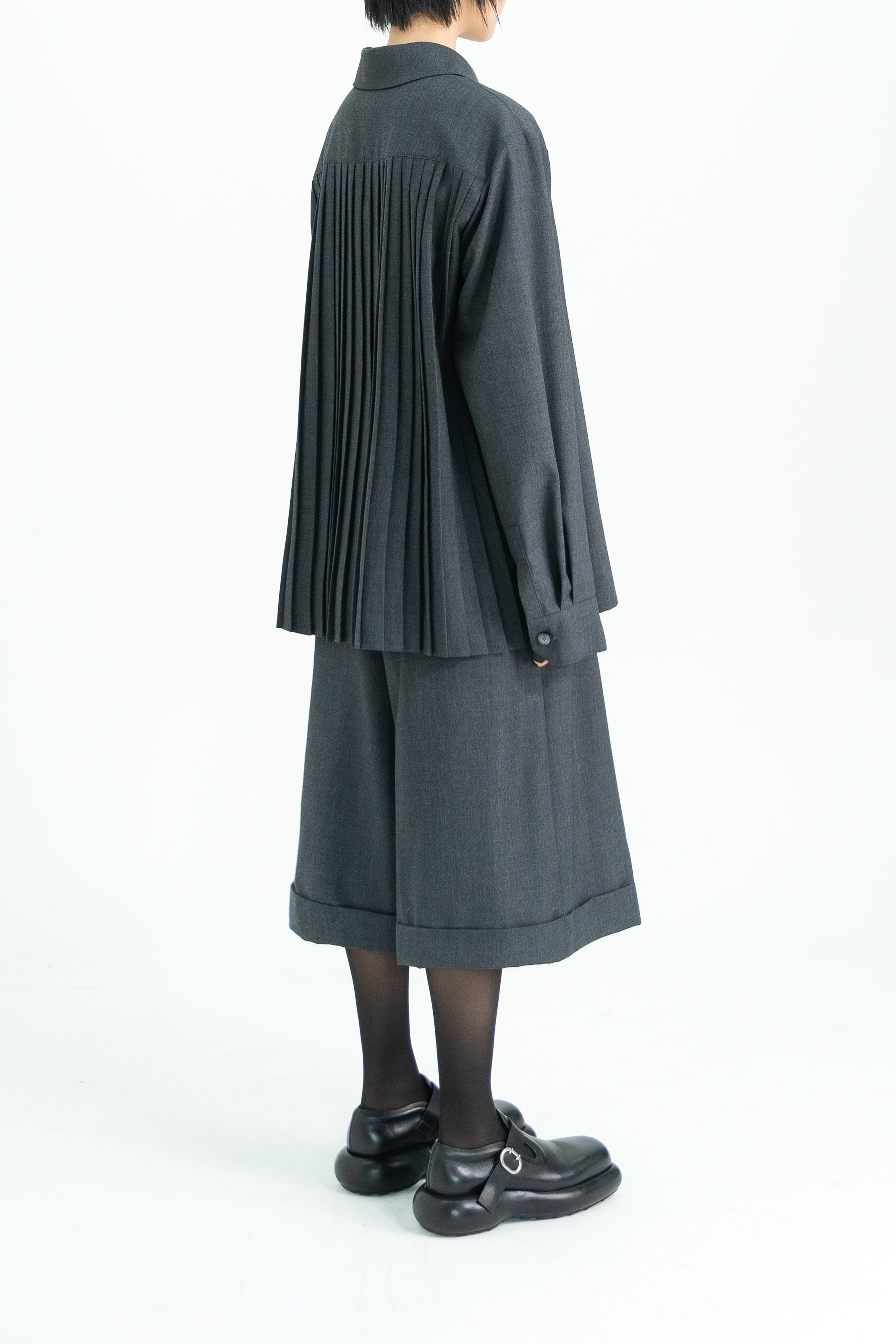 mild wool pleats shirt