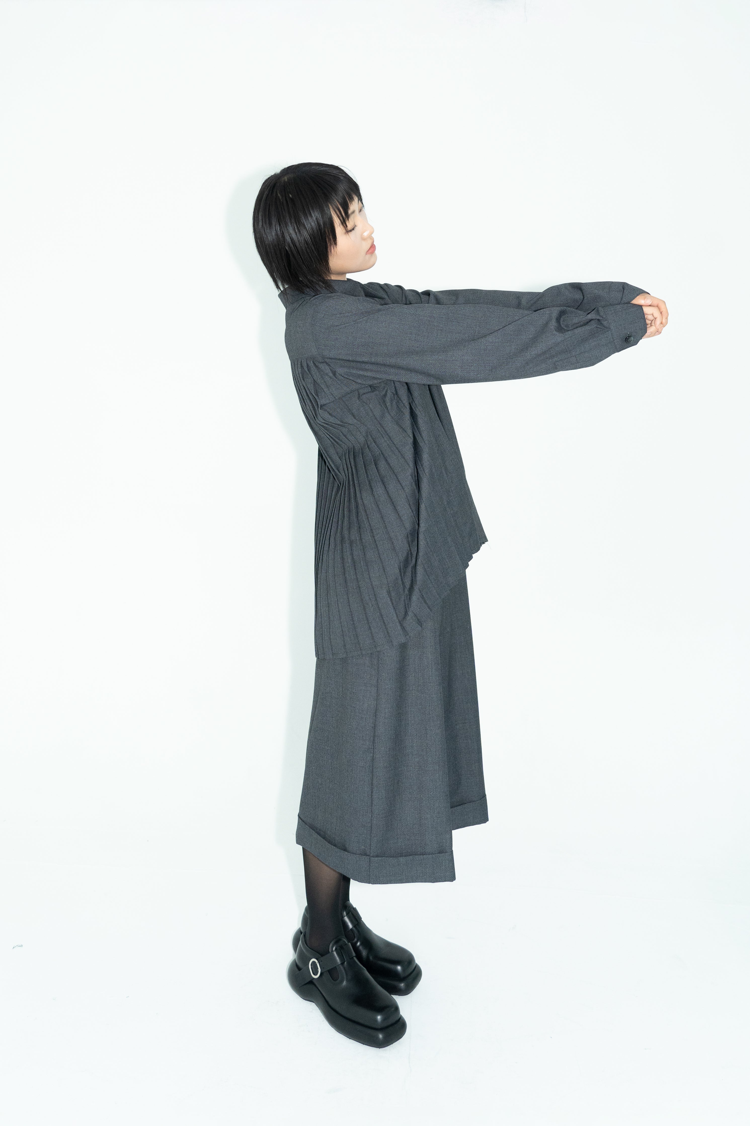 mild wool pleats shirt