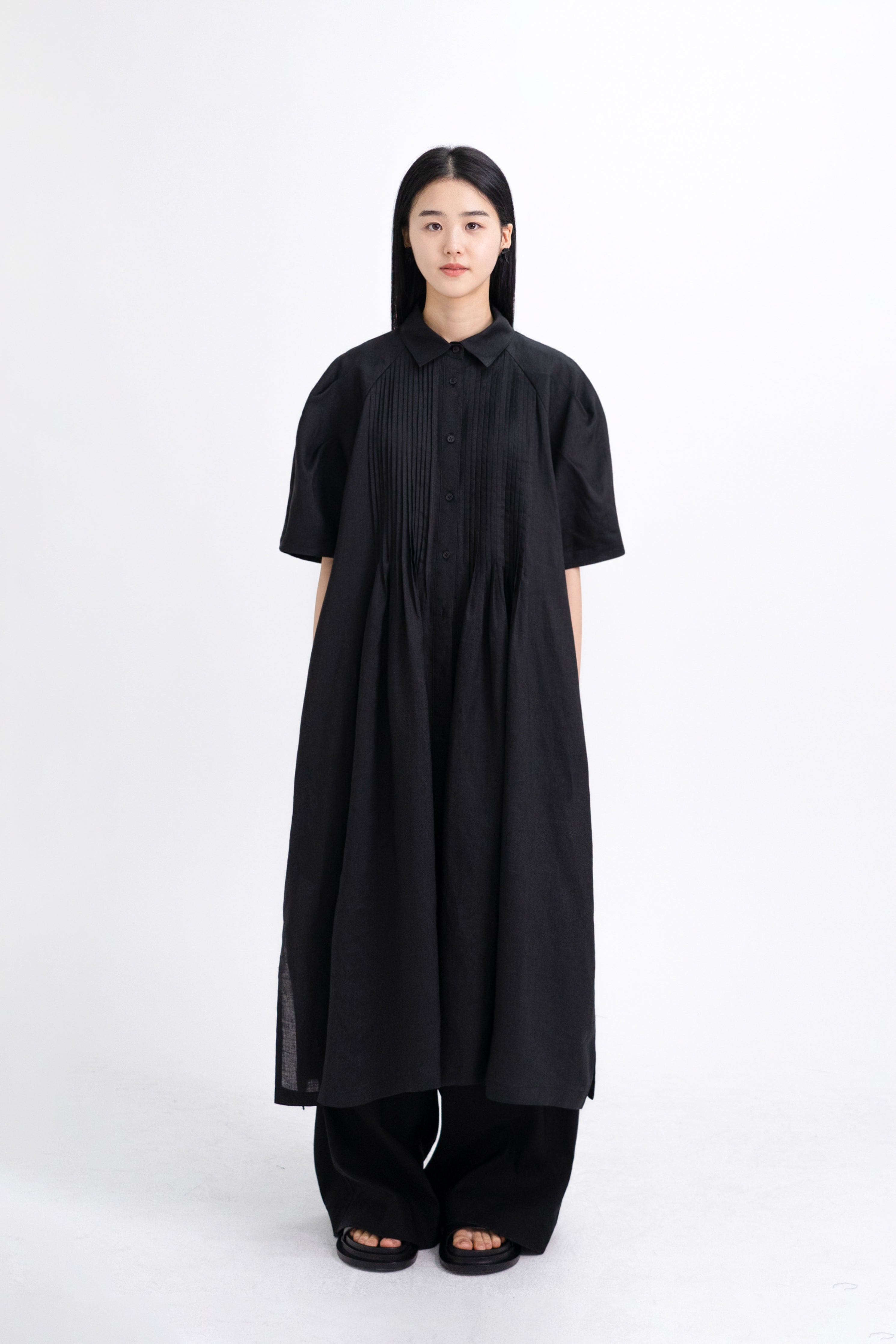 mone pintuck dress
