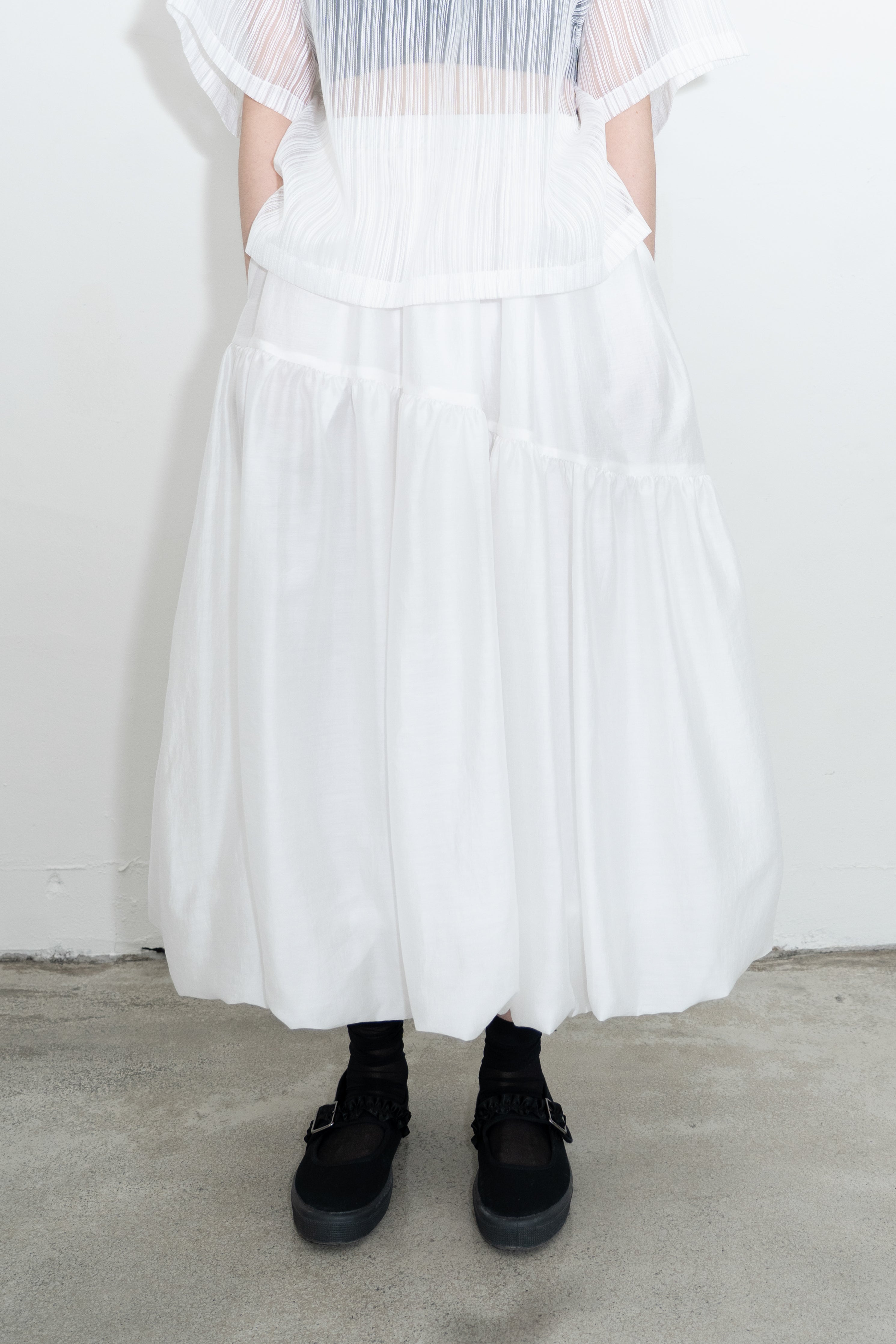 oblique line moss skirt