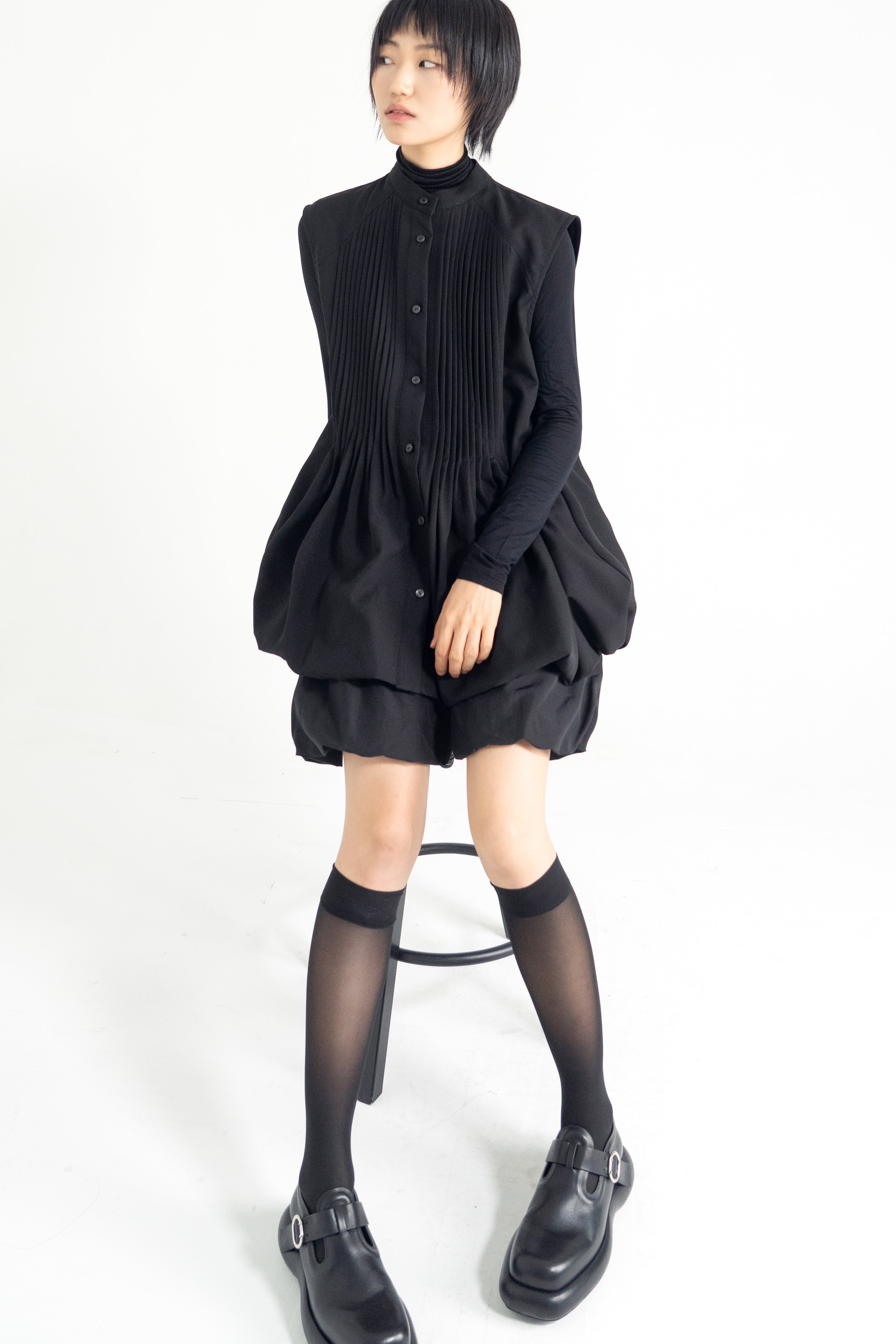 pintuck moss vest