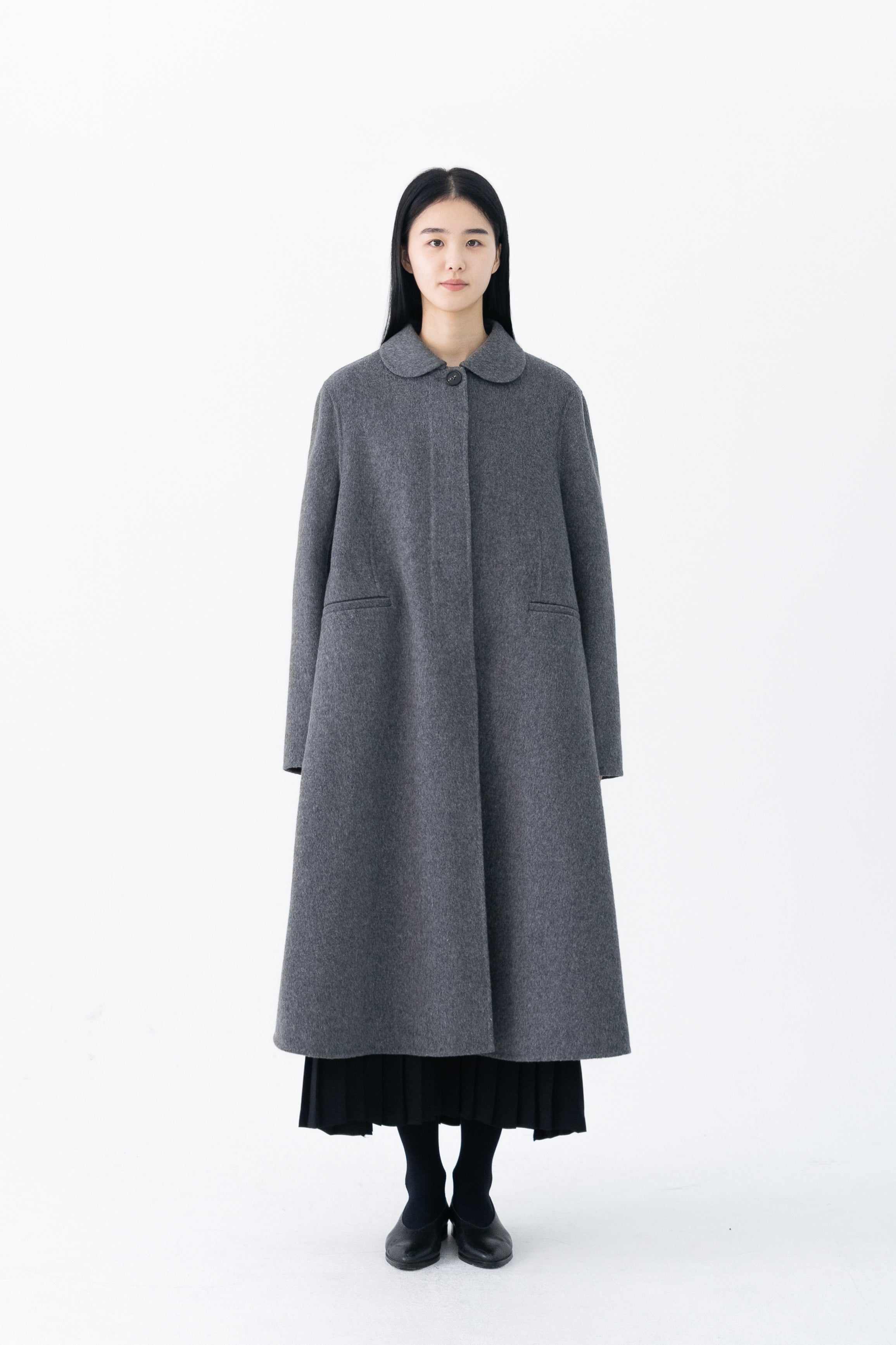 round collar long coat