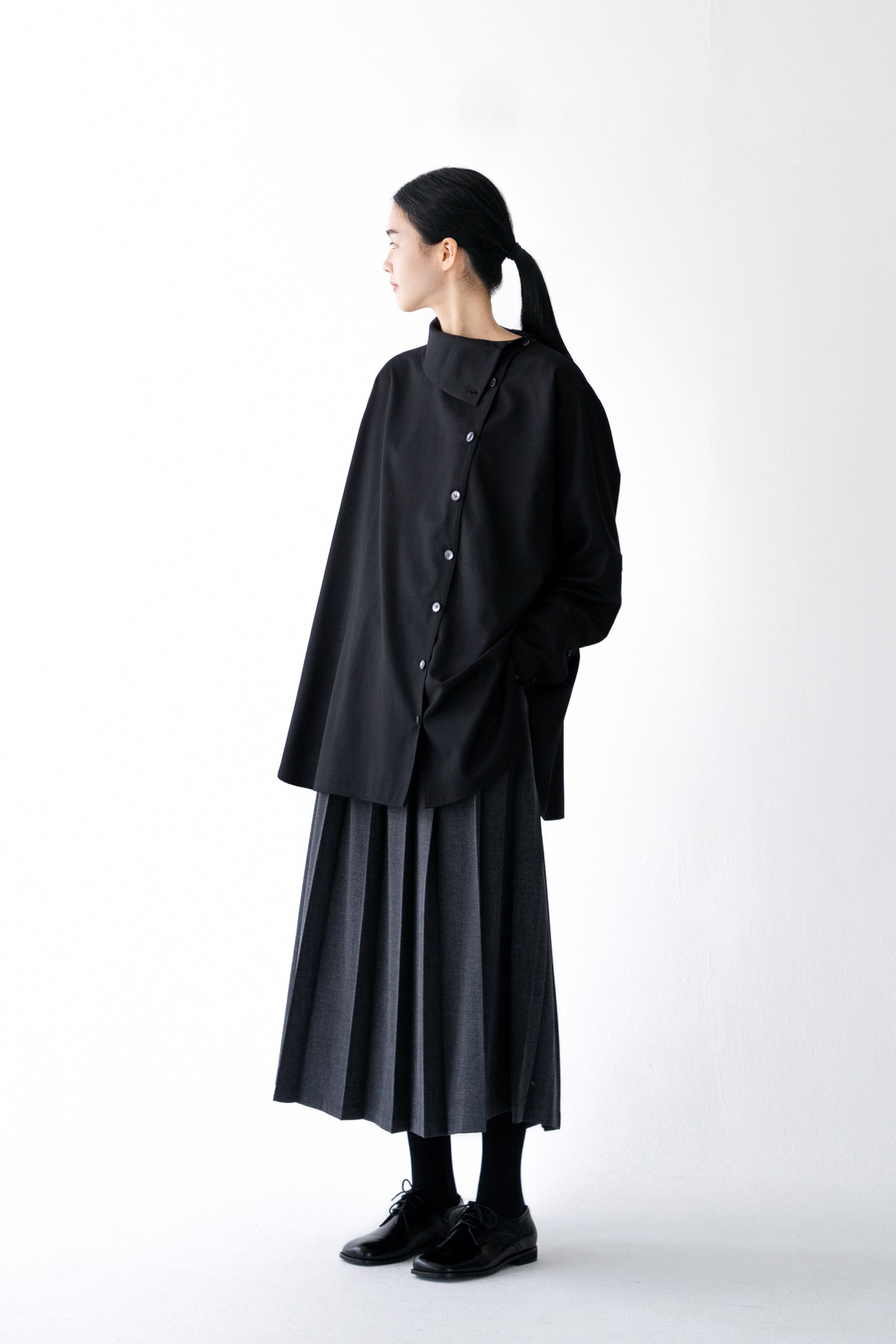 【STORE EXCLUSIVE】sideway collar shirt