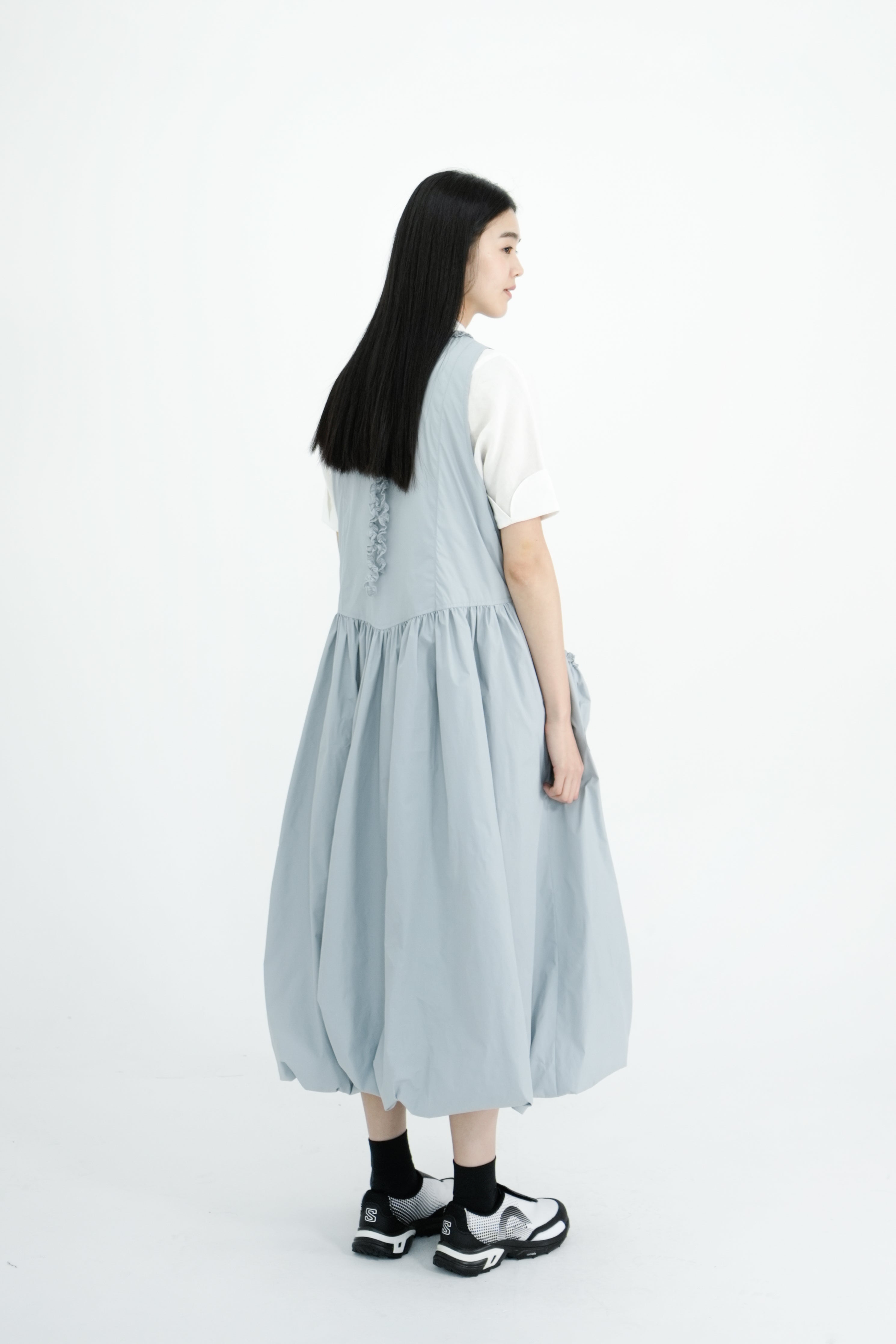 sleeveless moss dress