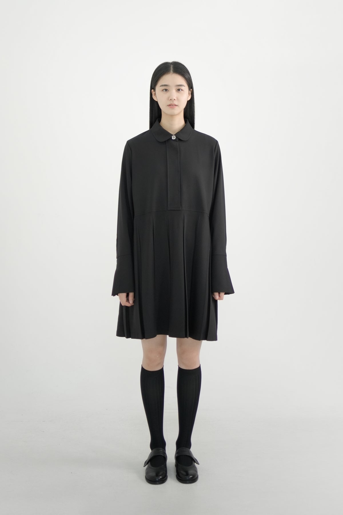 standard flower button dress