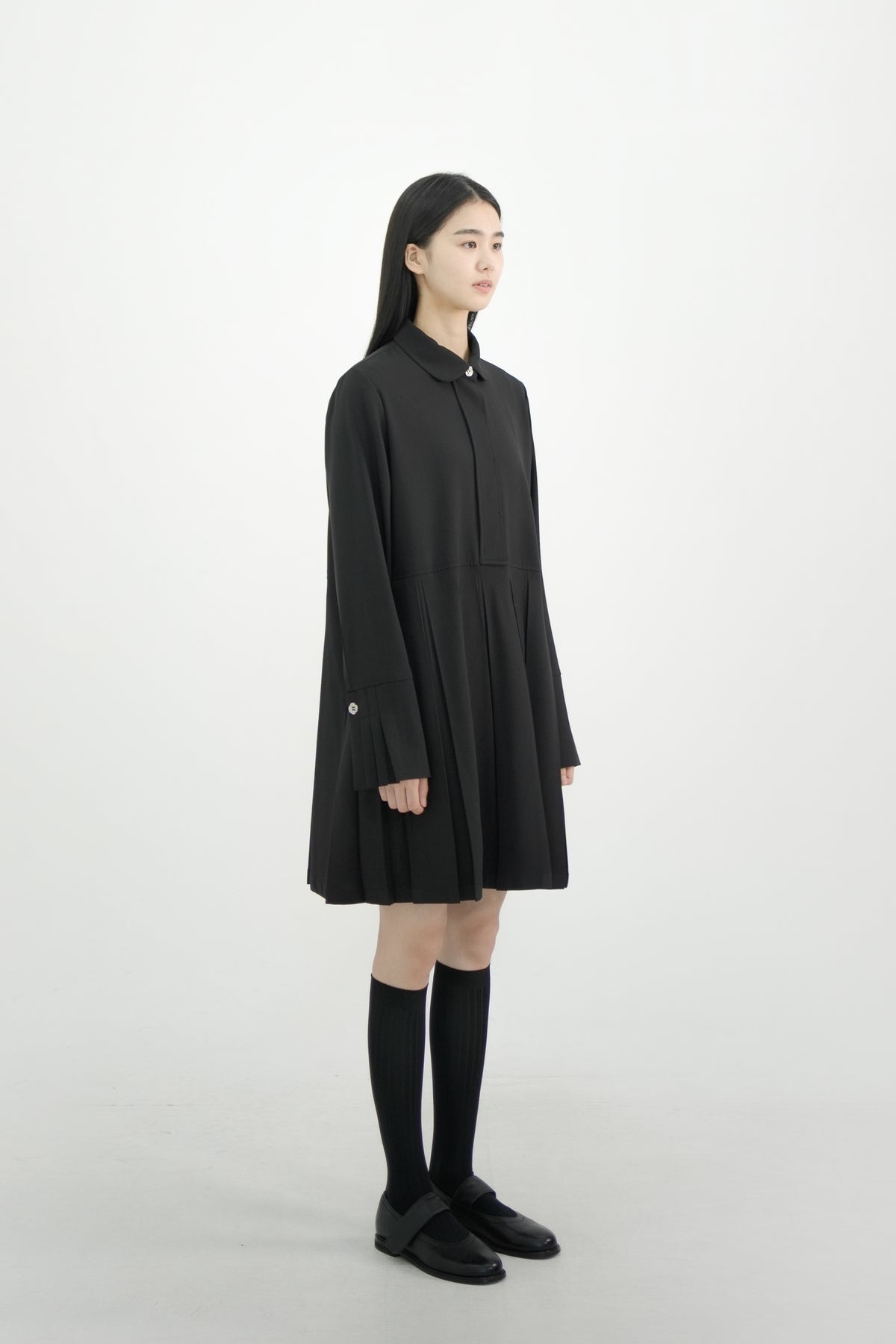 standard flower button dress