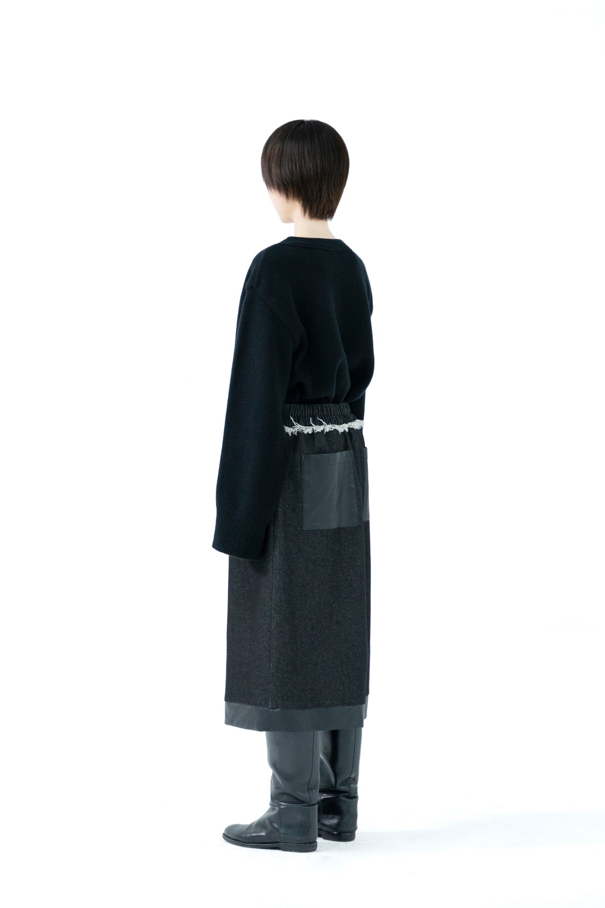 leather hem bermuda pants