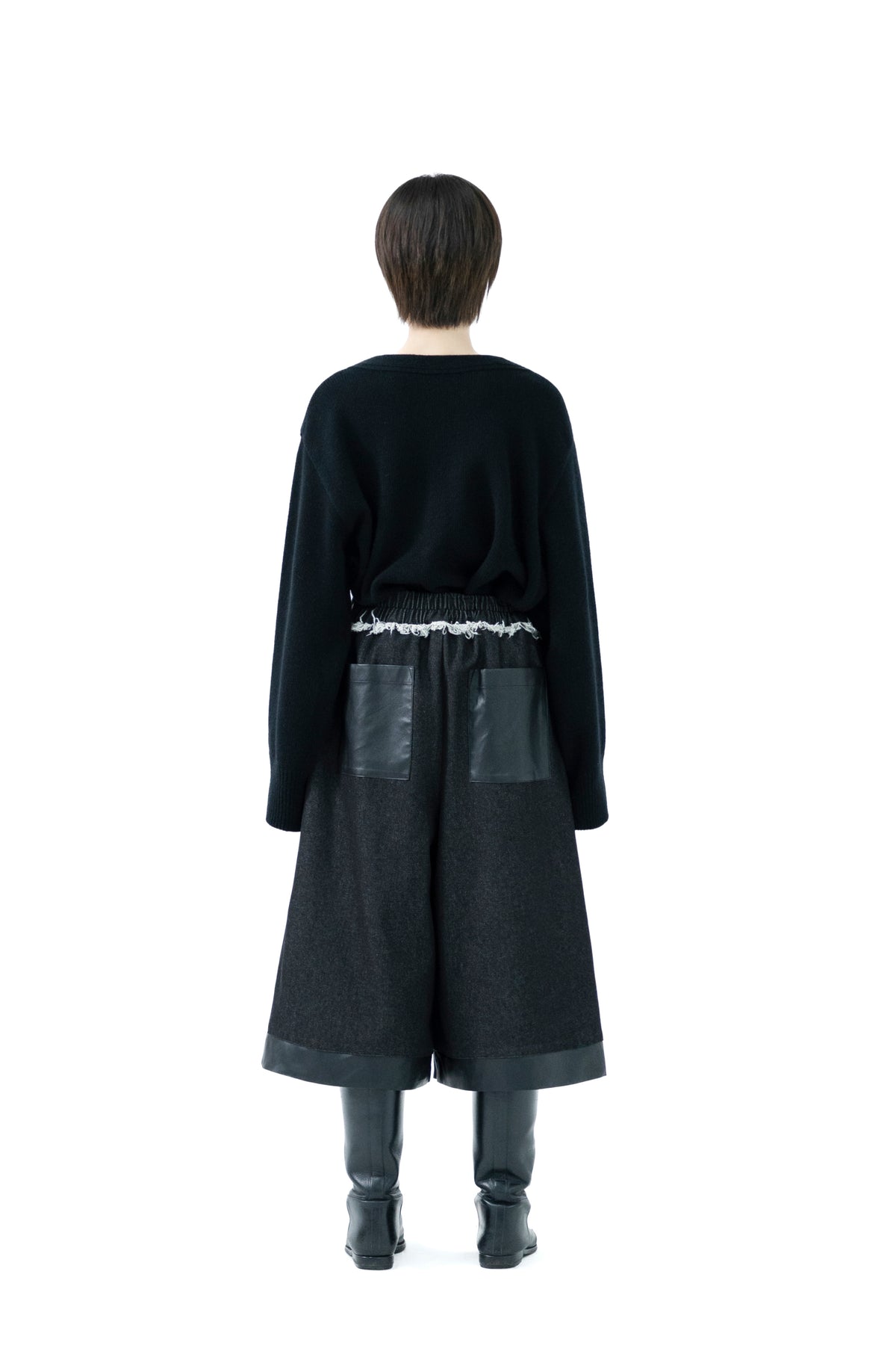 leather hem bermuda pants