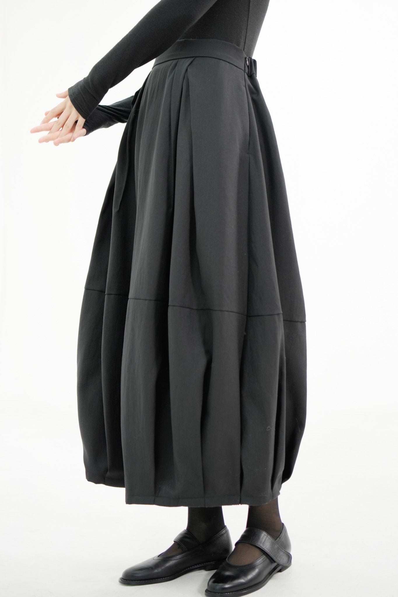 tulip volume wool skirt